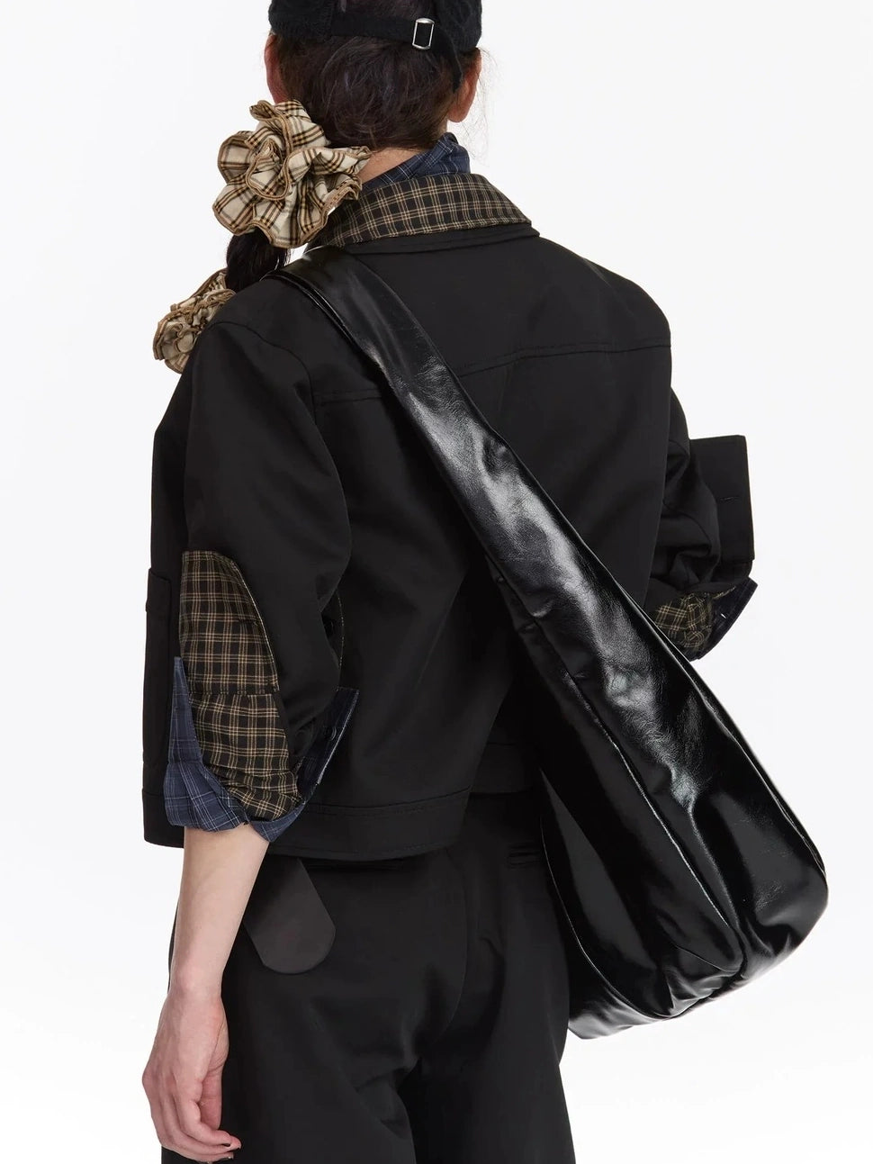 LYUOCHENG Waxy Leather Crescent Shoulder Bag