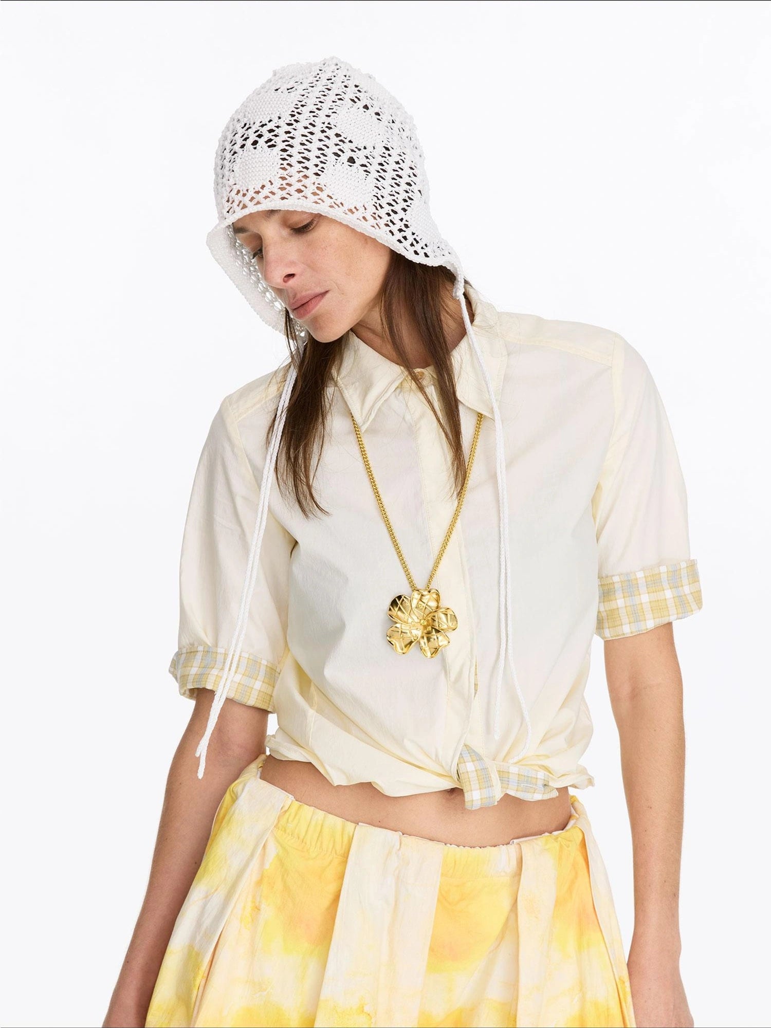 LYUOCHENG Zircon Egg Flower Geometric Pendant Necklace