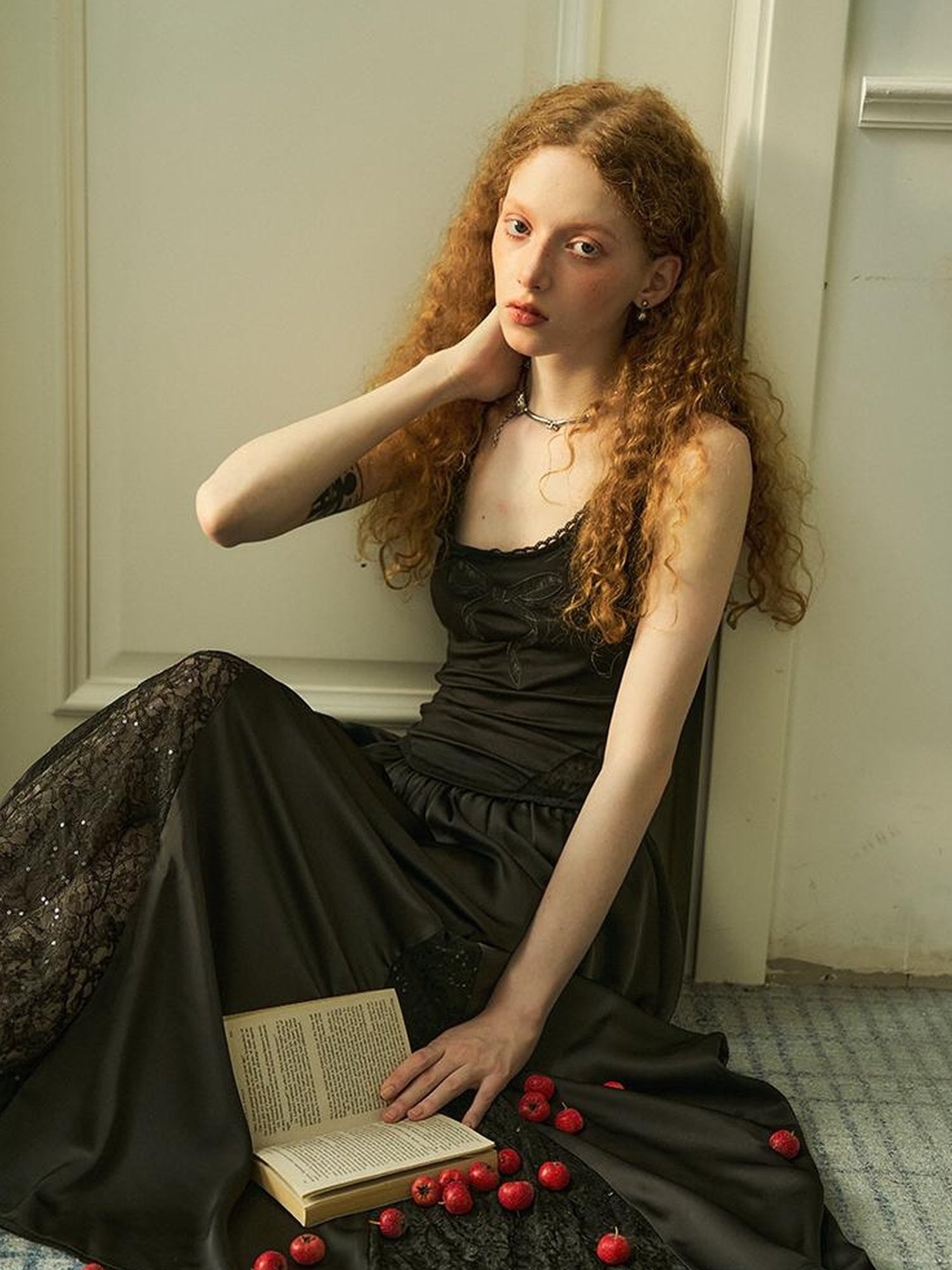 DIDDI MODA Lace Bow Embroidered A Line Dress With Slit Insert