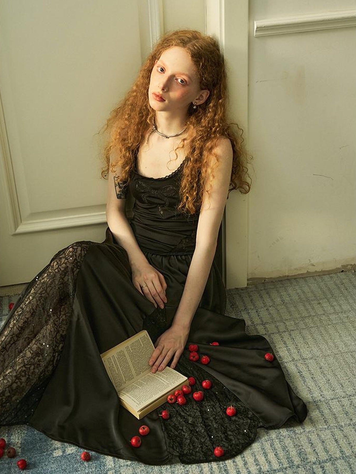 DIDDI MODA Lace Bow Embroidered A Line Dress With Slit Insert