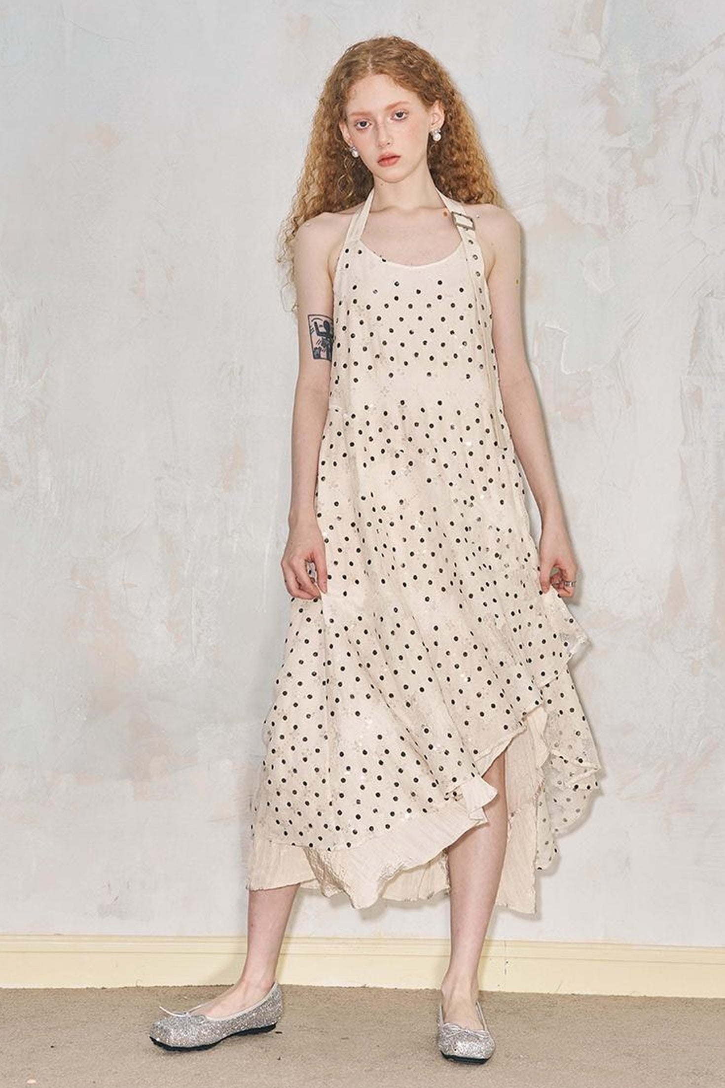 DIDDI MODA Lace Cutout Asymmetrical Halter Maxi Dress