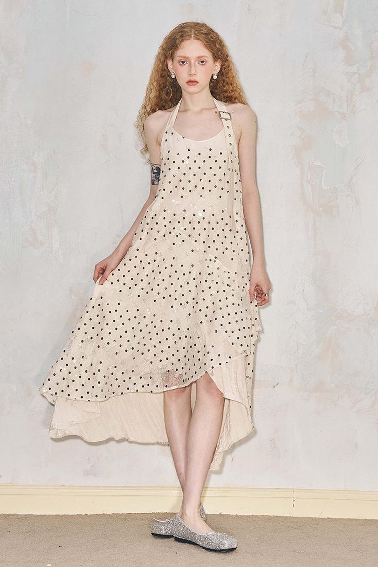 DIDDI MODA Lace Cutout Asymmetrical Halter Maxi Dress