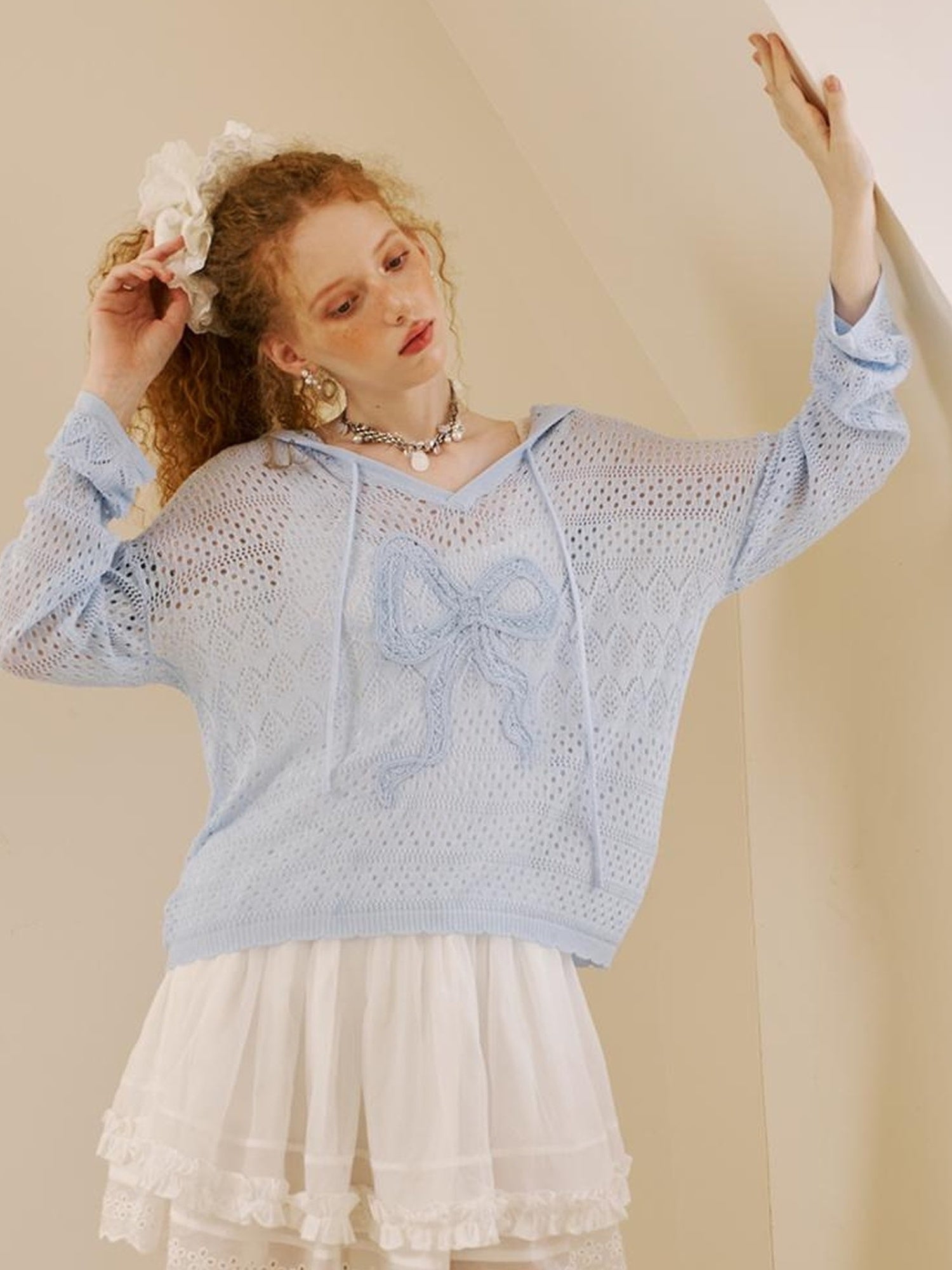 DIDDI MODA Lace Knit Bow Hooded Top