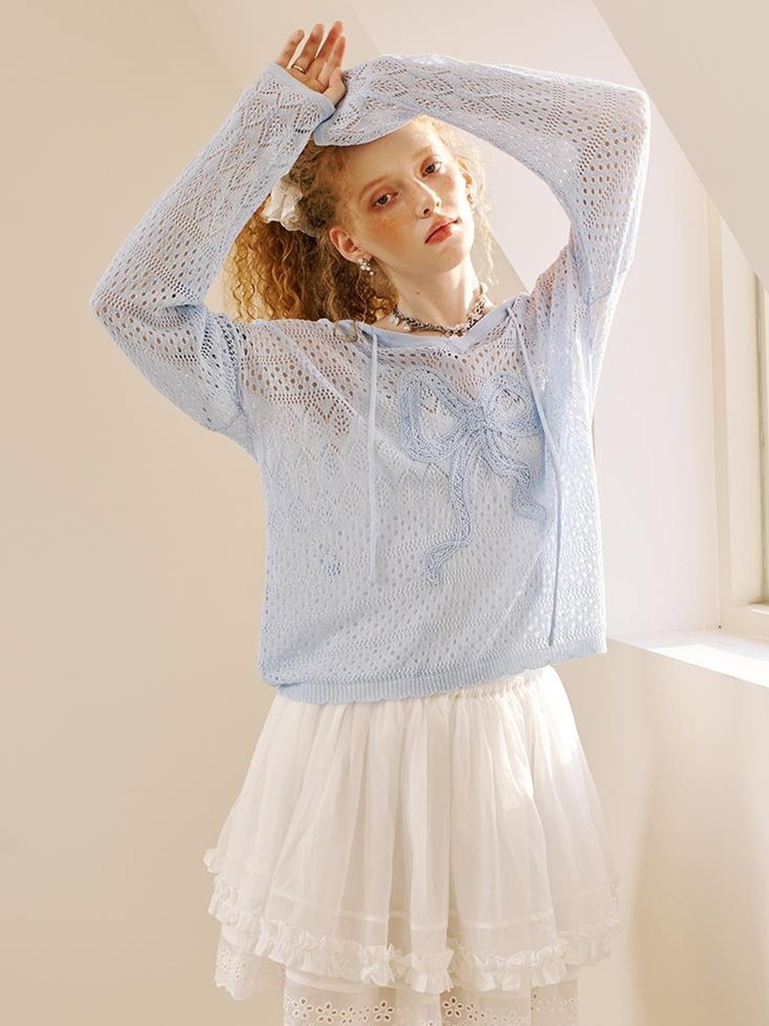 DIDDI MODA Lace Knit Bow Hooded Top