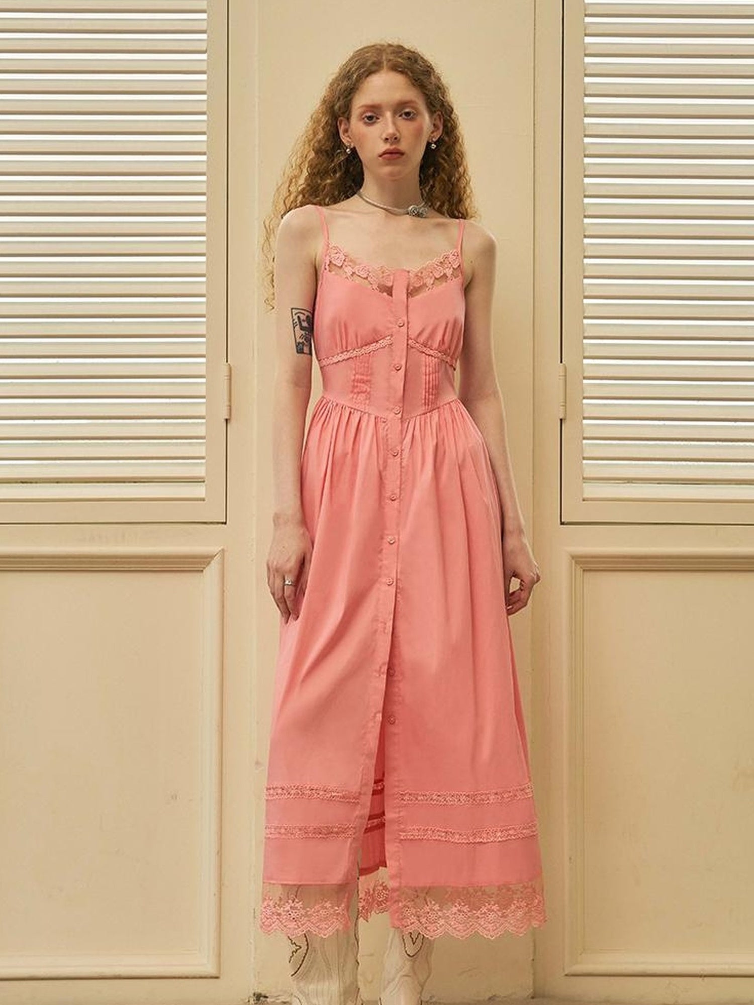 DIDDI MODA Lace Overlay Slip Dress With Floral Embroidery