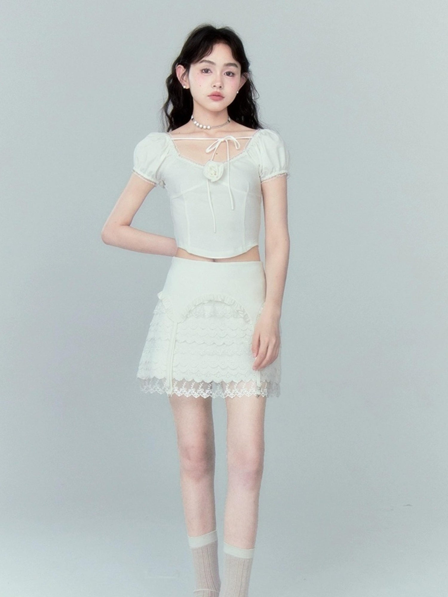 DIDDI MODA Lace Tiered Pure White Mini Skirt