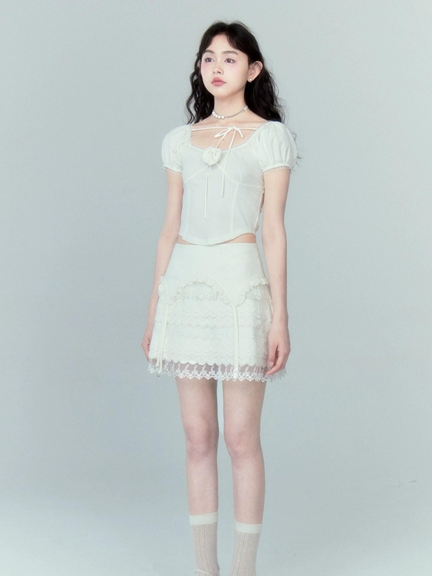 DIDDI MODA Lace Tiered Pure White Mini Skirt