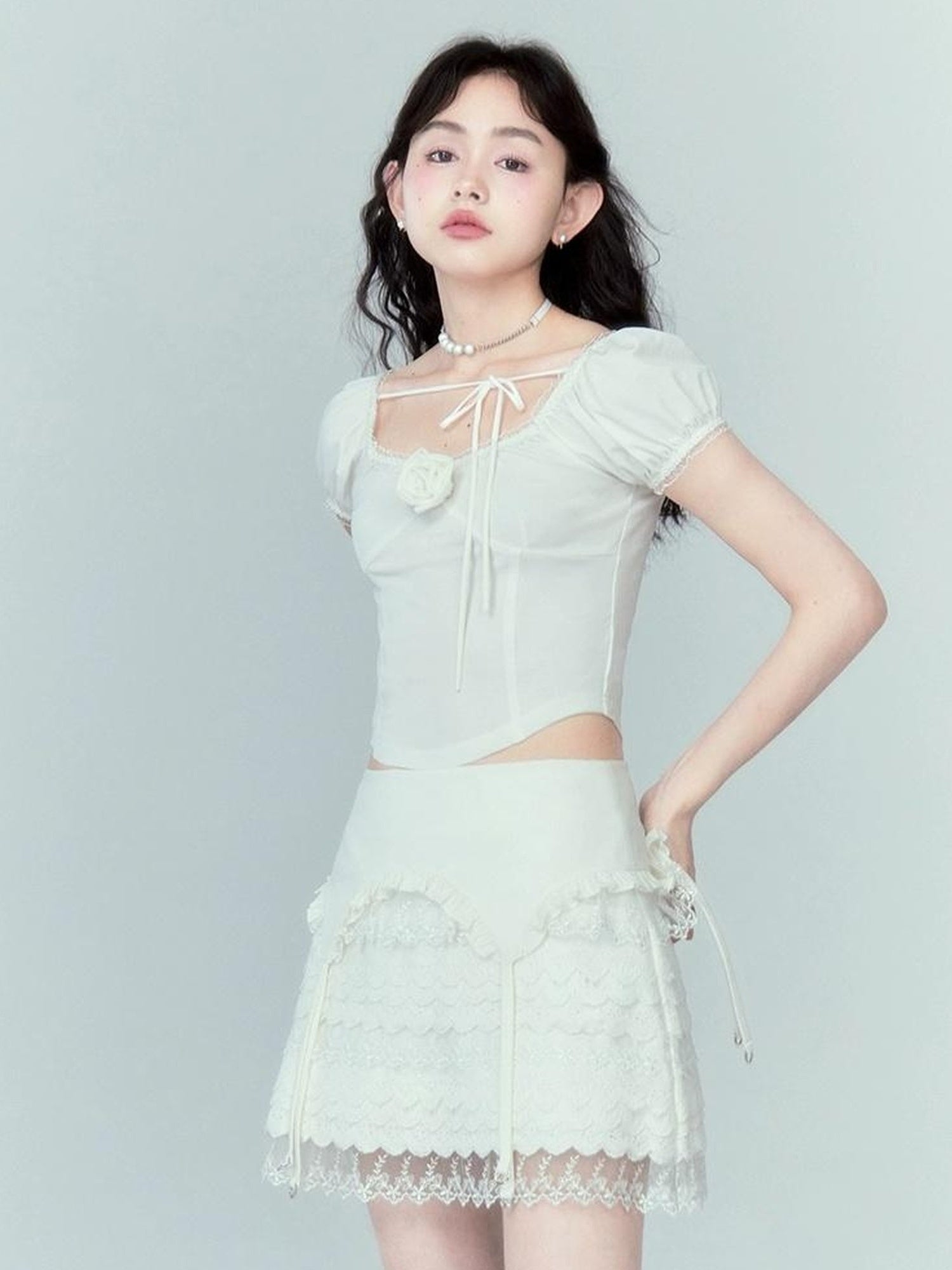 DIDDI MODA Lace Tiered Pure White Mini Skirt