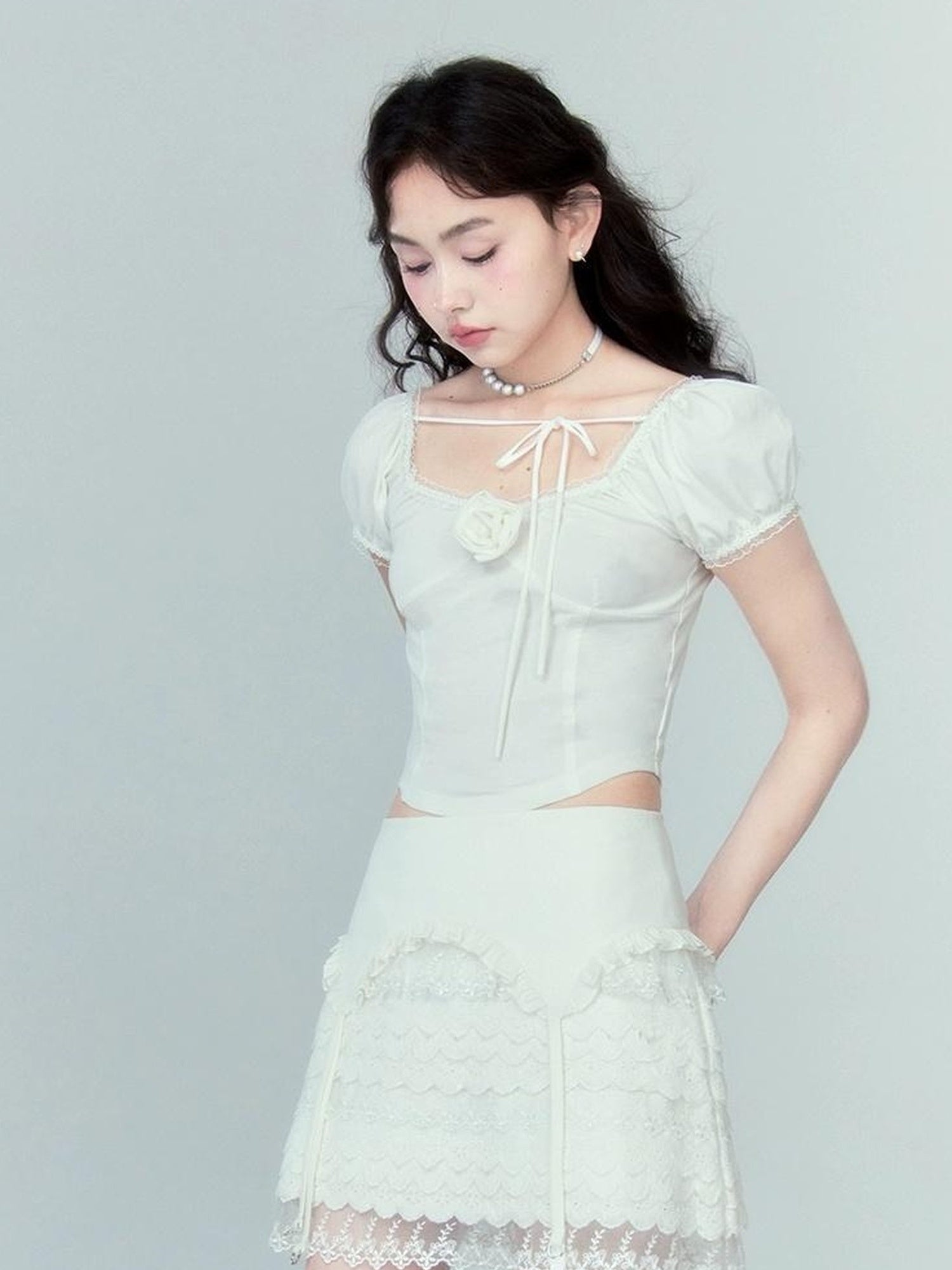 DIDDI MODA Lace Tiered Pure White Mini Skirt