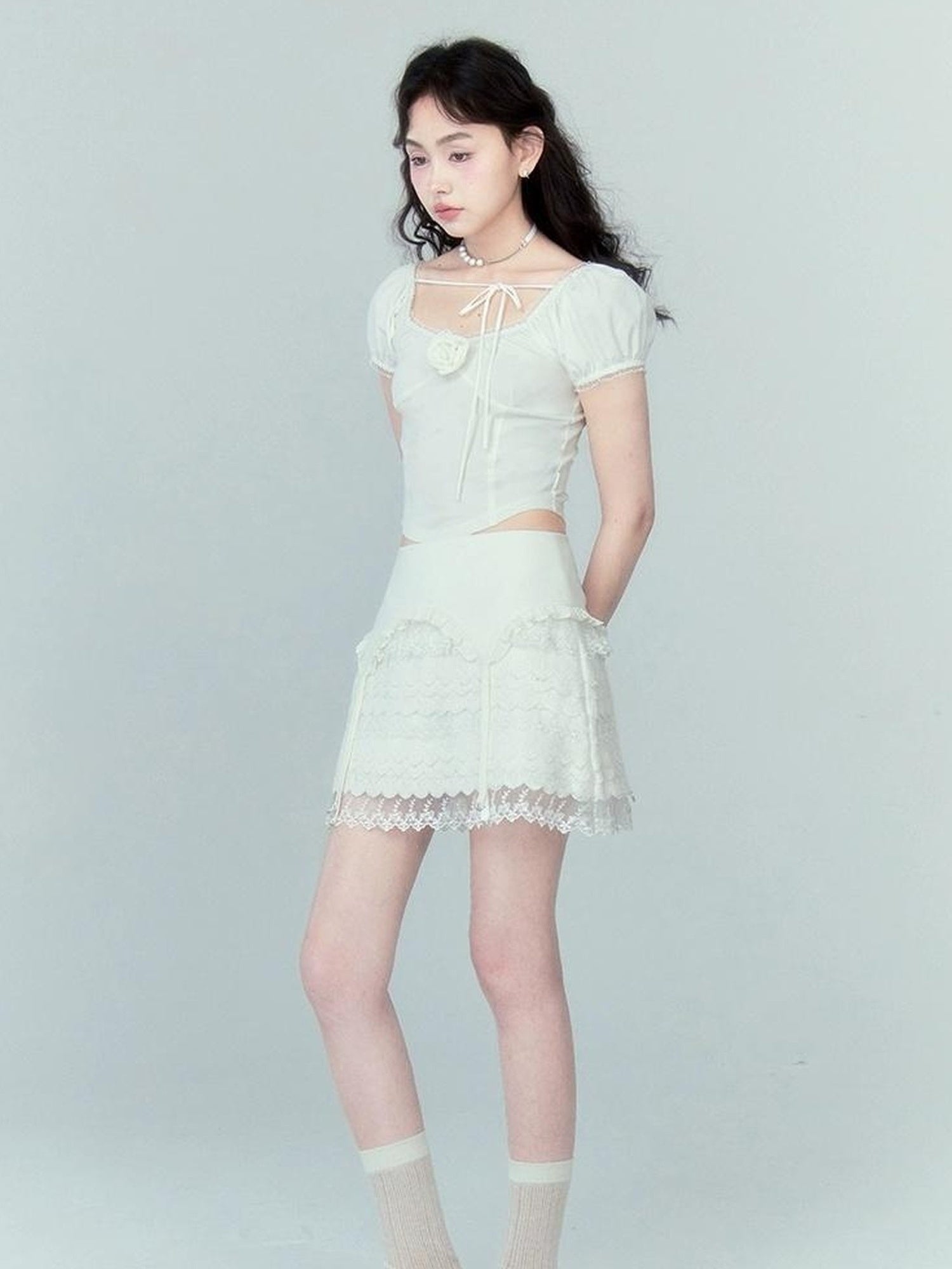 DIDDI MODA Lace Tiered Pure White Mini Skirt