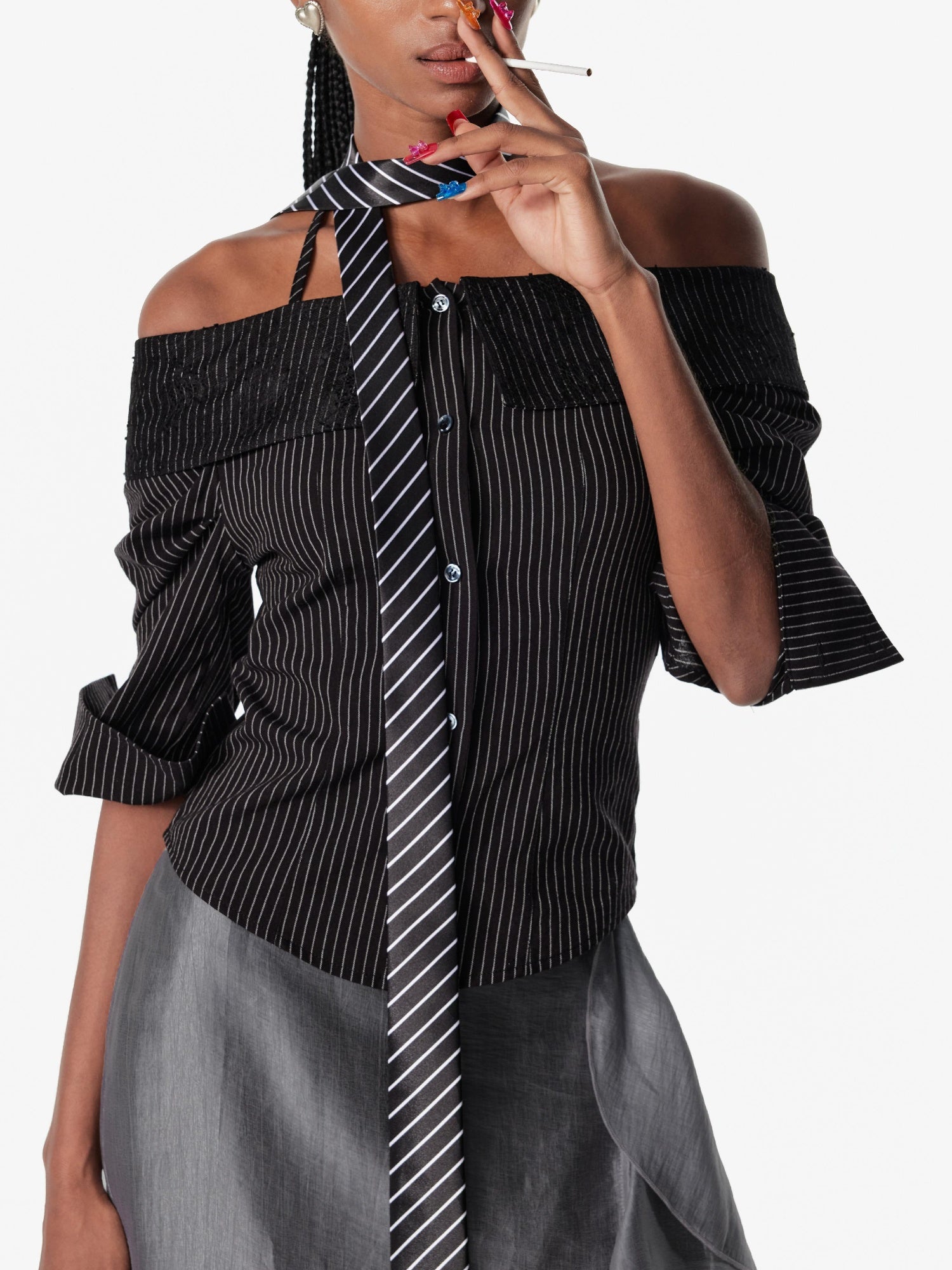 2th Desire Lace Trim Off-Shoulder C-Cut Back Fitted Blouse Shirt