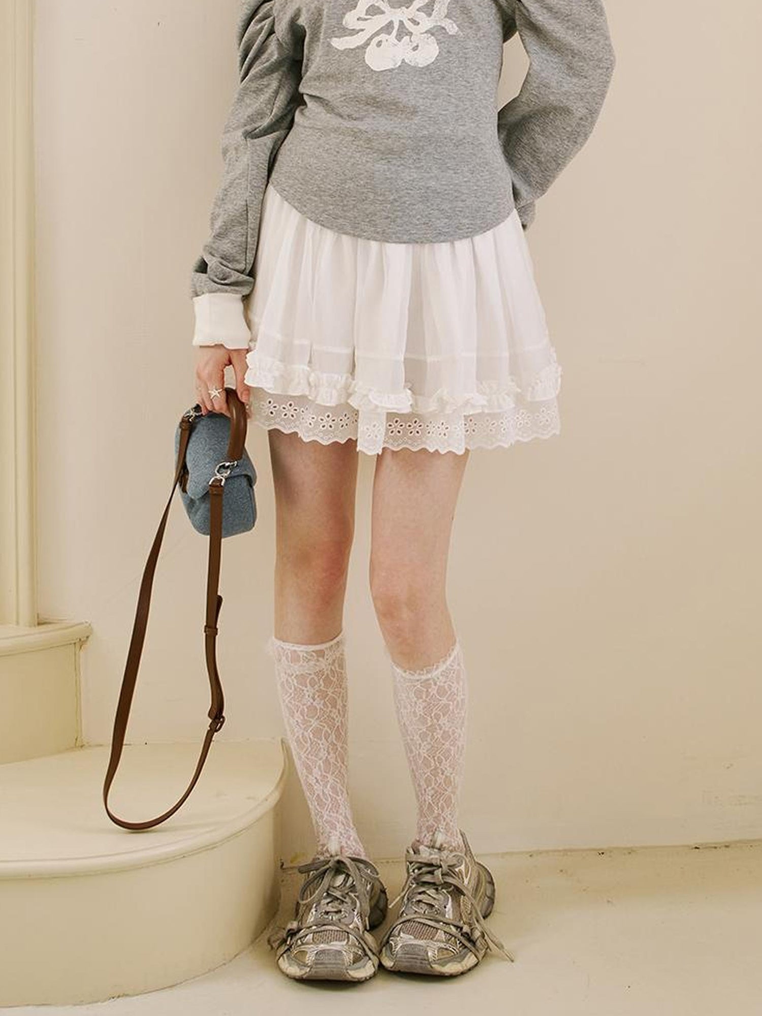 DIDDI MODA Lace Trimmed Asymmetrical Layered Midi Skirt