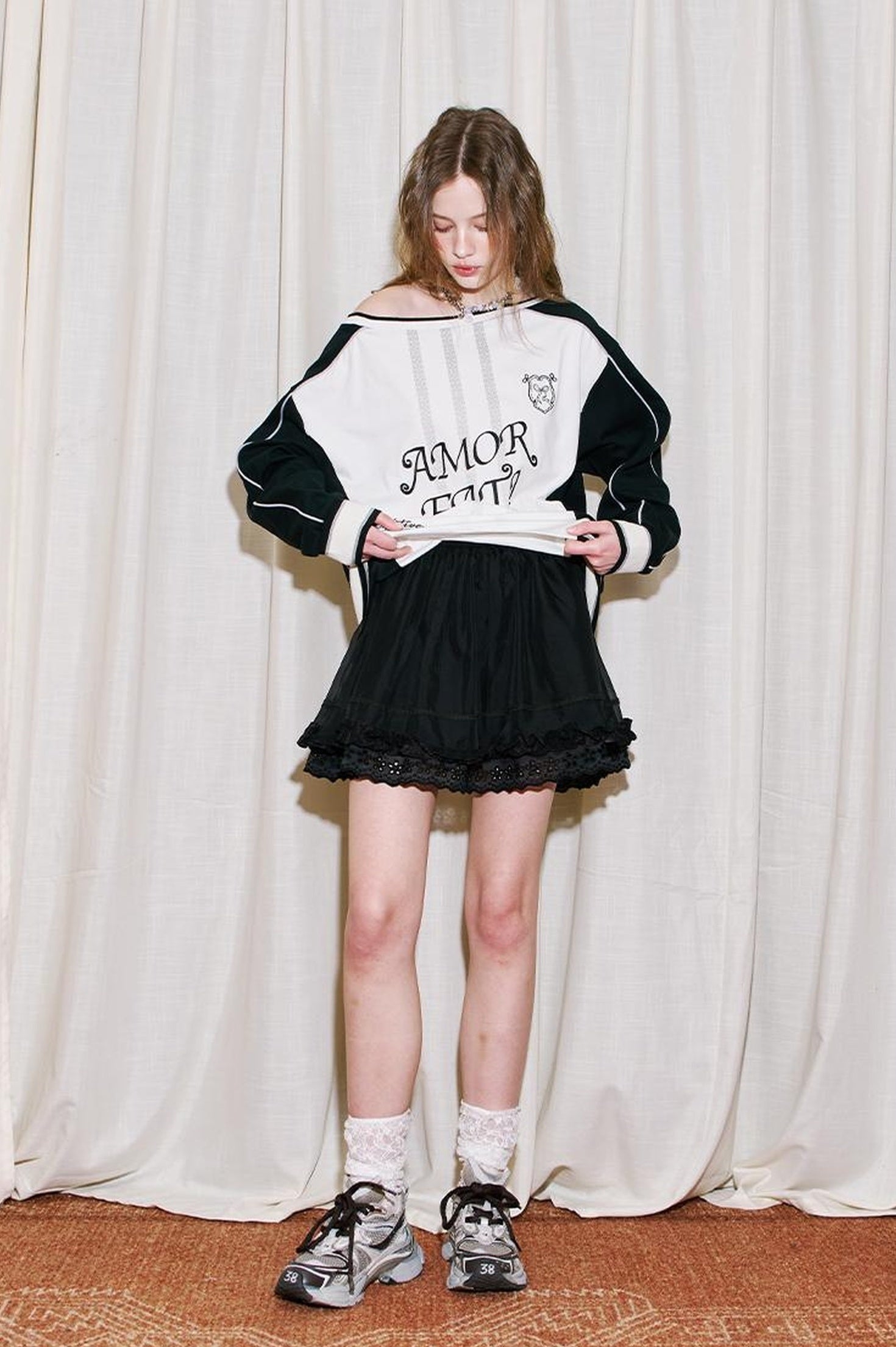 DIDDI MODA Lace Trimmed Asymmetrical Layered Midi Skirt