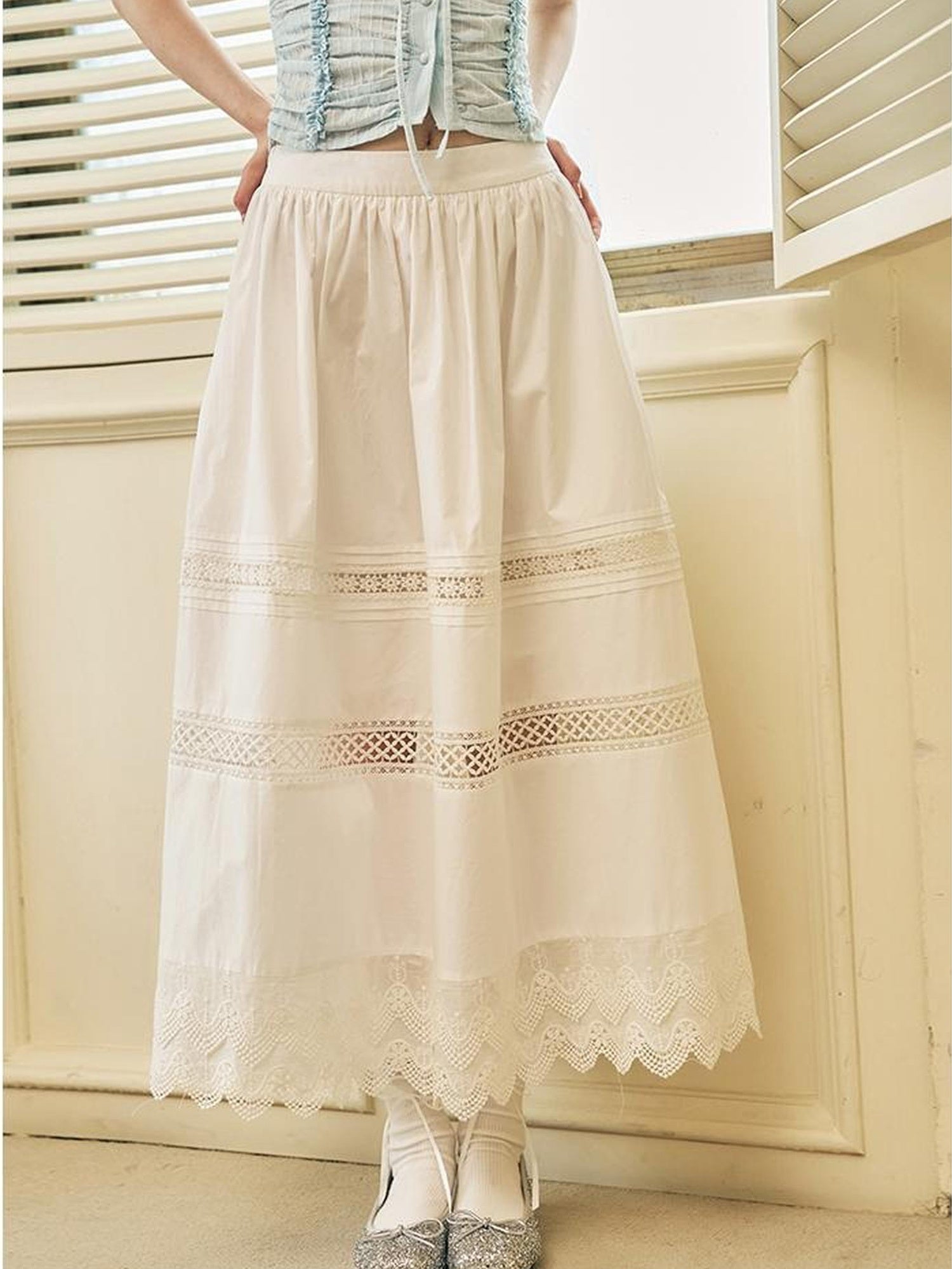 DIDDI MODA Lace Trimmed Floral Hollow Out Midi Skirt