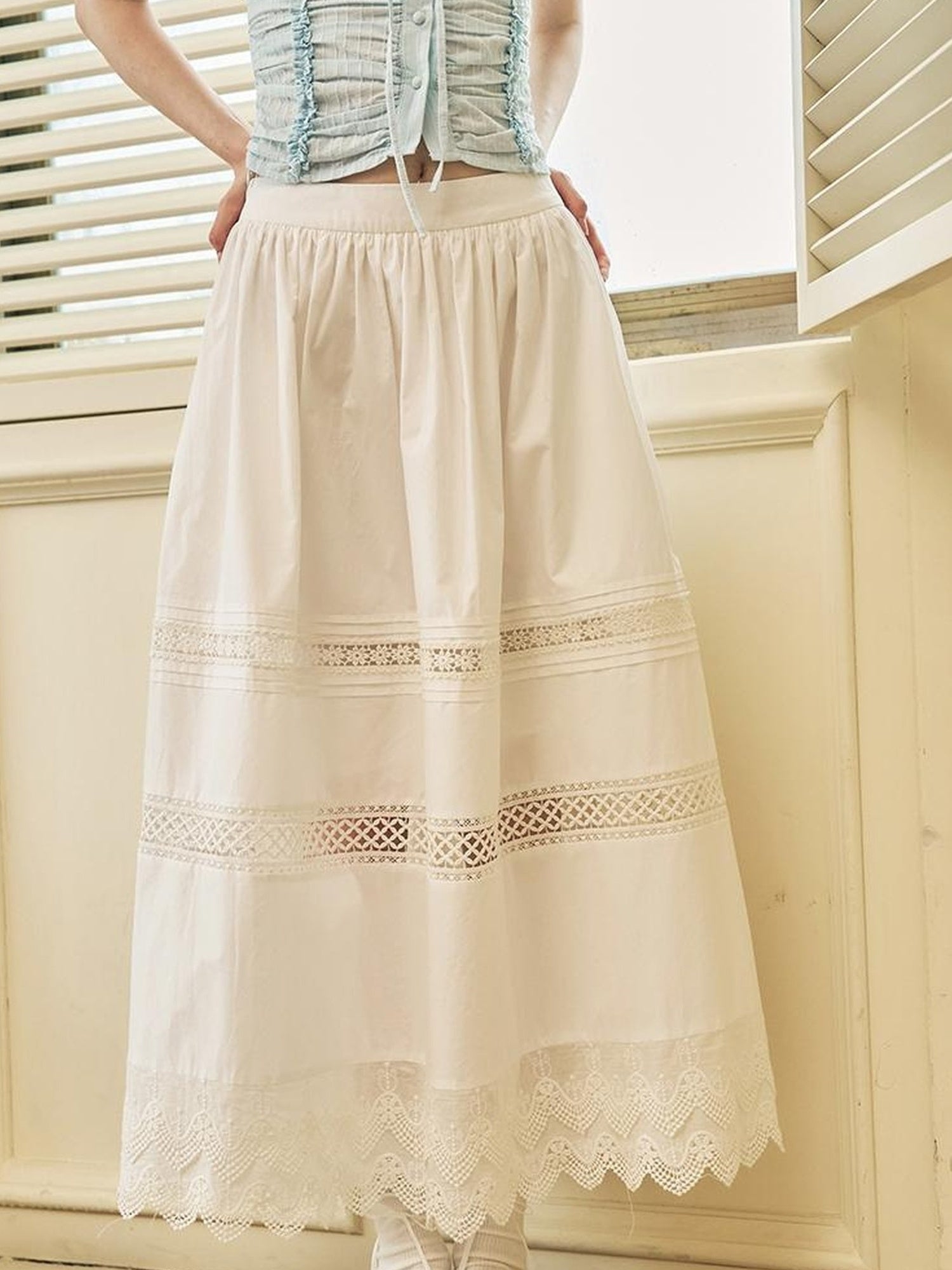 DIDDI MODA Lace Trimmed Floral Hollow Out Midi Skirt