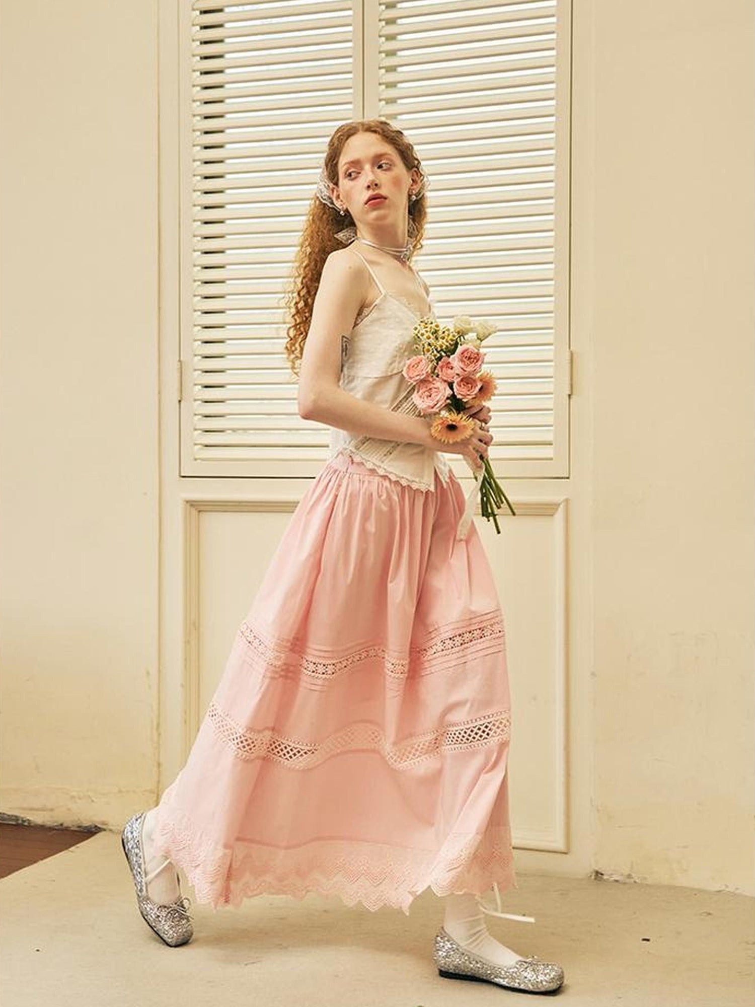 DIDDI MODA Lace Trimmed Floral Hollow Out Midi Skirt