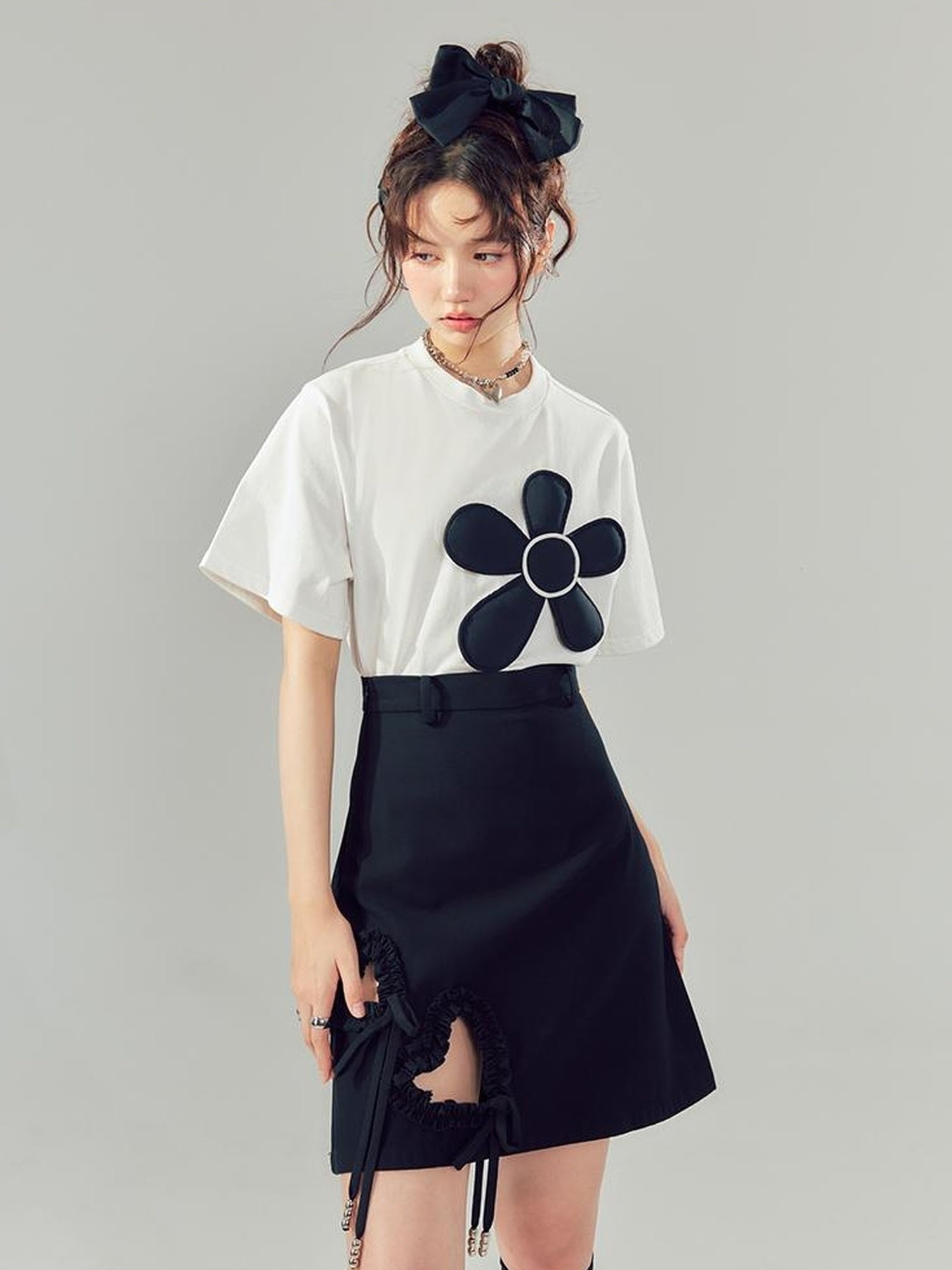 DIDDI MODA Lace Trimmed Hollow Heart A Line Mini Skirt