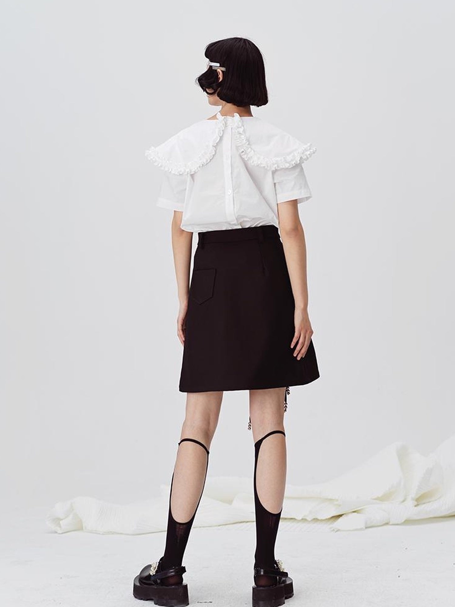 DIDDI MODA Lace Trimmed Hollow Heart A Line Mini Skirt