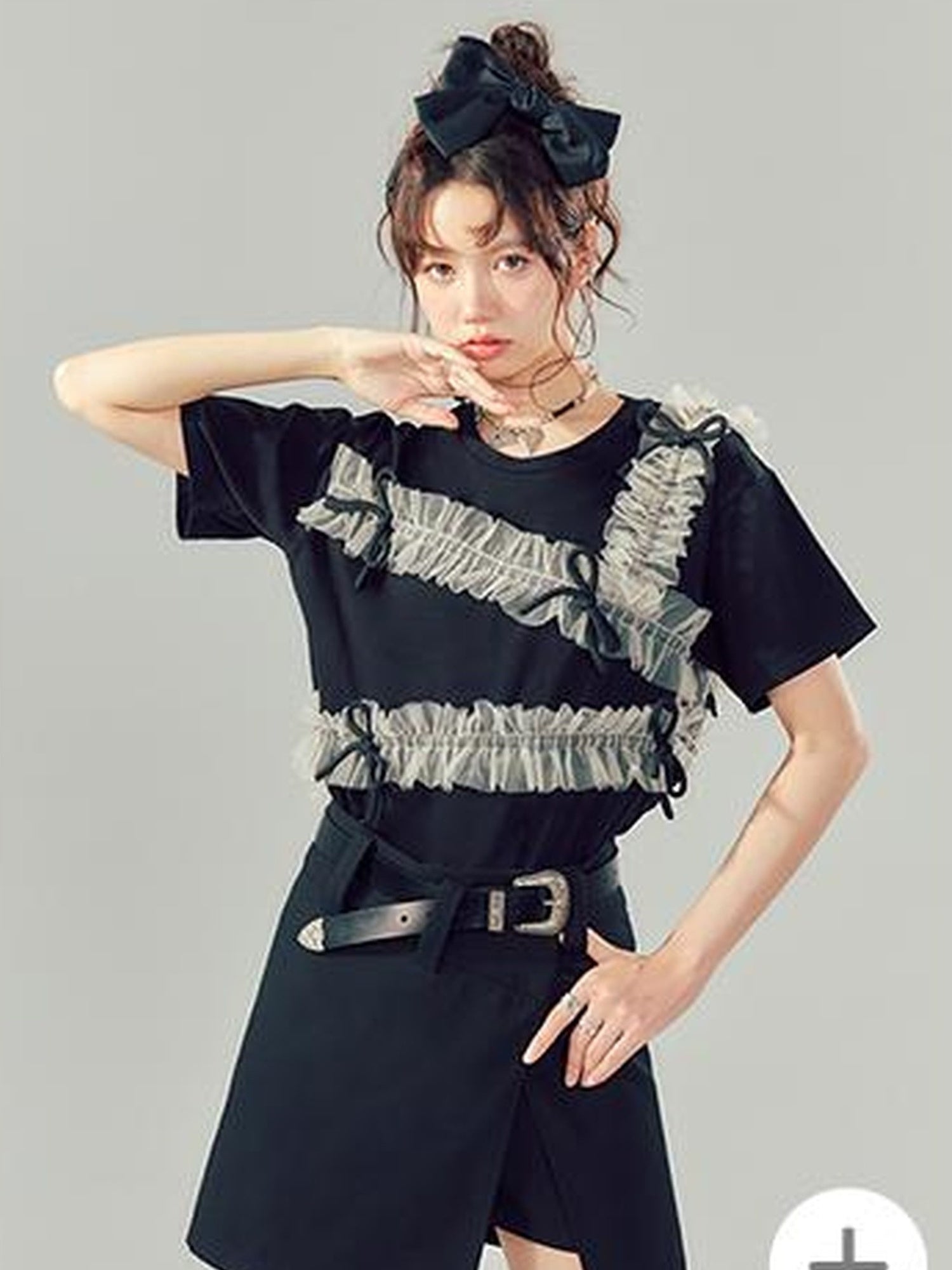 DIDDI MODA Lace Trimmed Hollow Heart A Line Mini Skirt