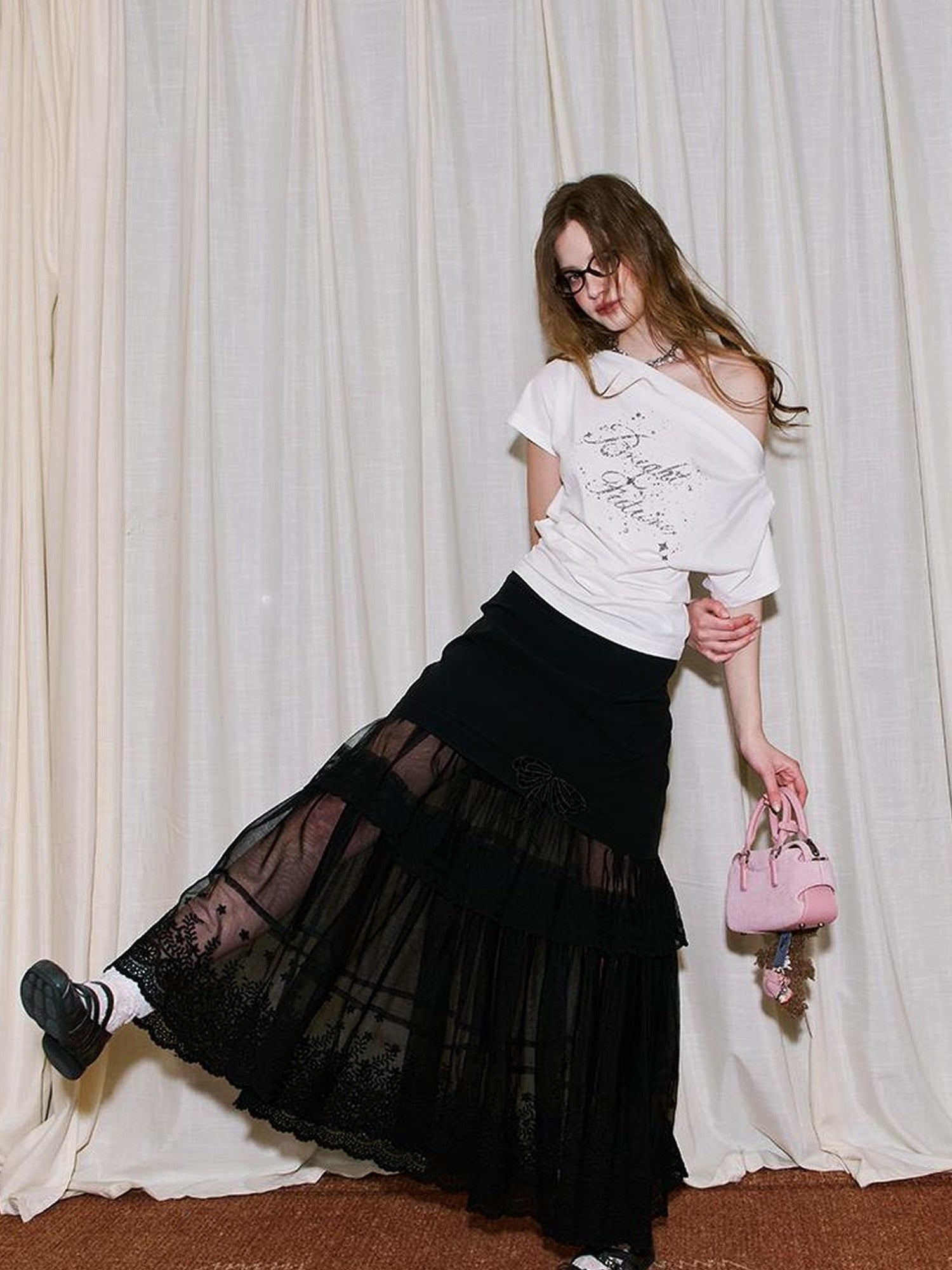 DIDDI MODA Lace Trimmed Pleated Tee Embroidered Mesh Skirt Set