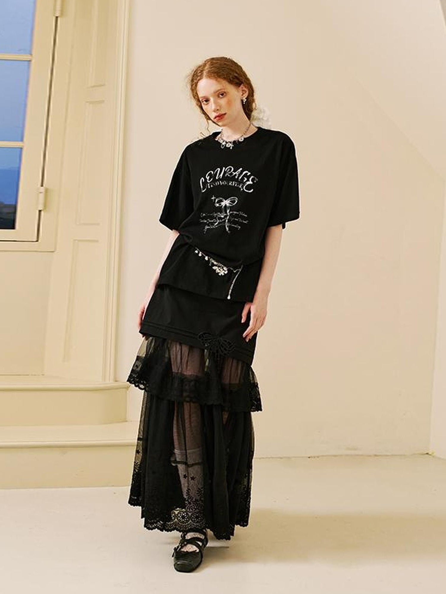 DIDDI MODA Lace Trimmed Pleated Tee Embroidered Mesh Skirt Set