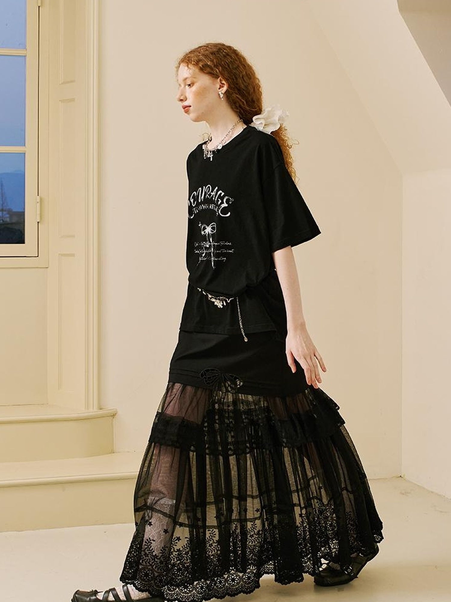 DIDDI MODA Lace Trimmed Pleated Tee Embroidered Mesh Skirt Set