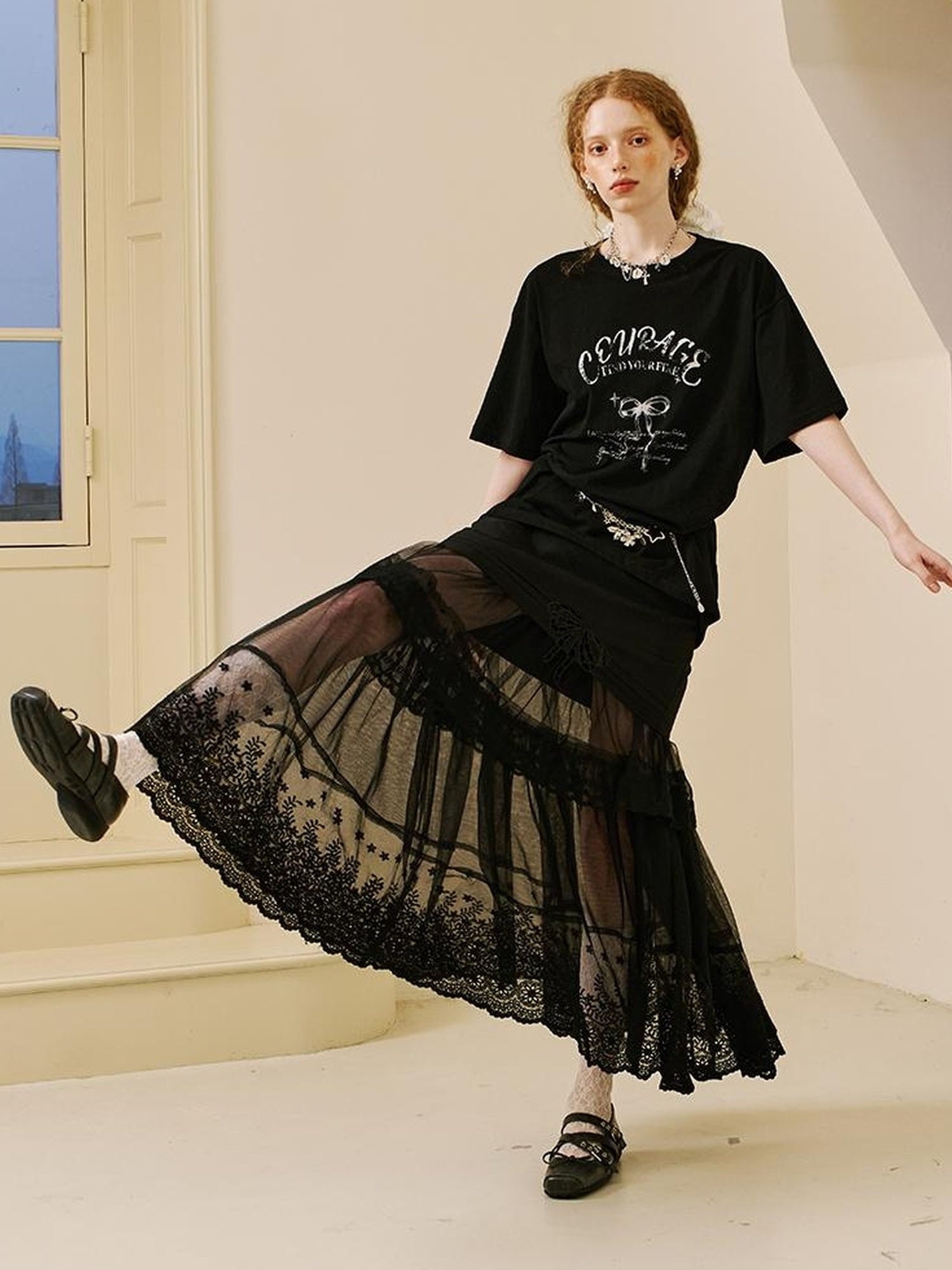 DIDDI MODA Lace Trimmed Pleated Tee Embroidered Mesh Skirt Set