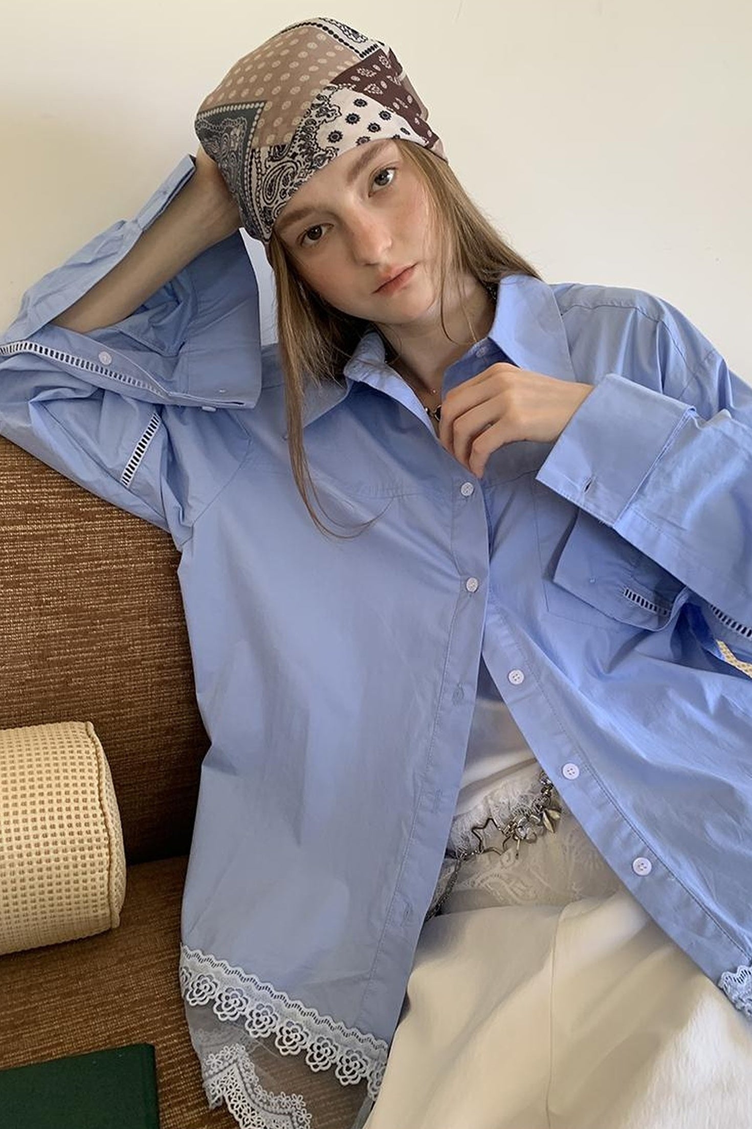 DIDDI MODA Lace Trimmed Relaxed Cotton Shirt With Floral Hem Detail