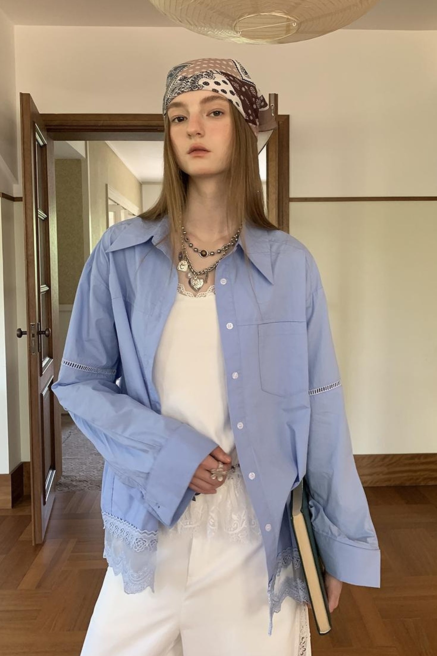 DIDDI MODA Lace Trimmed Relaxed Cotton Shirt With Floral Hem Detail