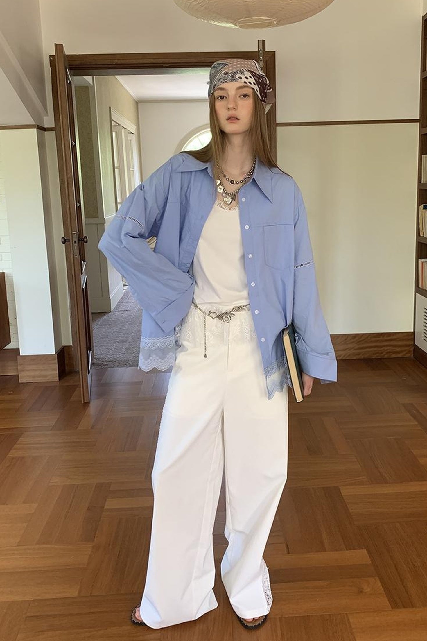 DIDDI MODA Lace Trimmed Relaxed Cotton Shirt With Floral Hem Detail