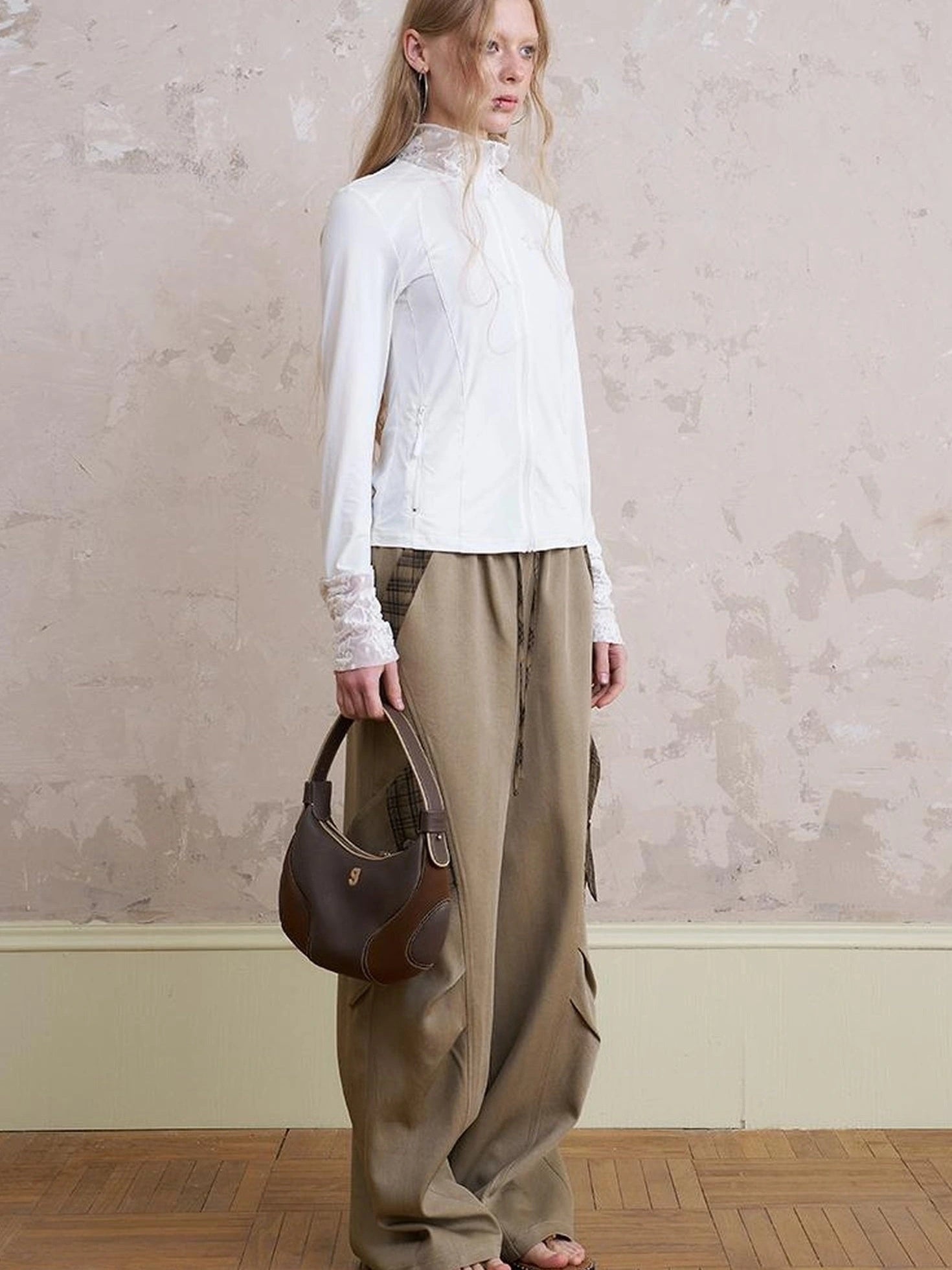 Layered Puppy Embroidery Lace Sunshirt