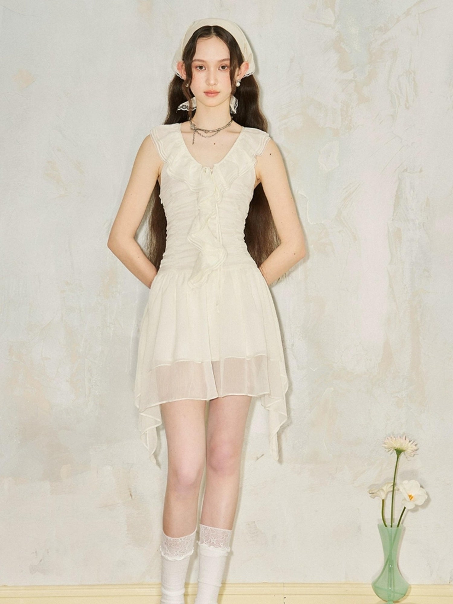 DIDDI MODA Layered Ruffle V Neck Lace Trim Sheath Dress