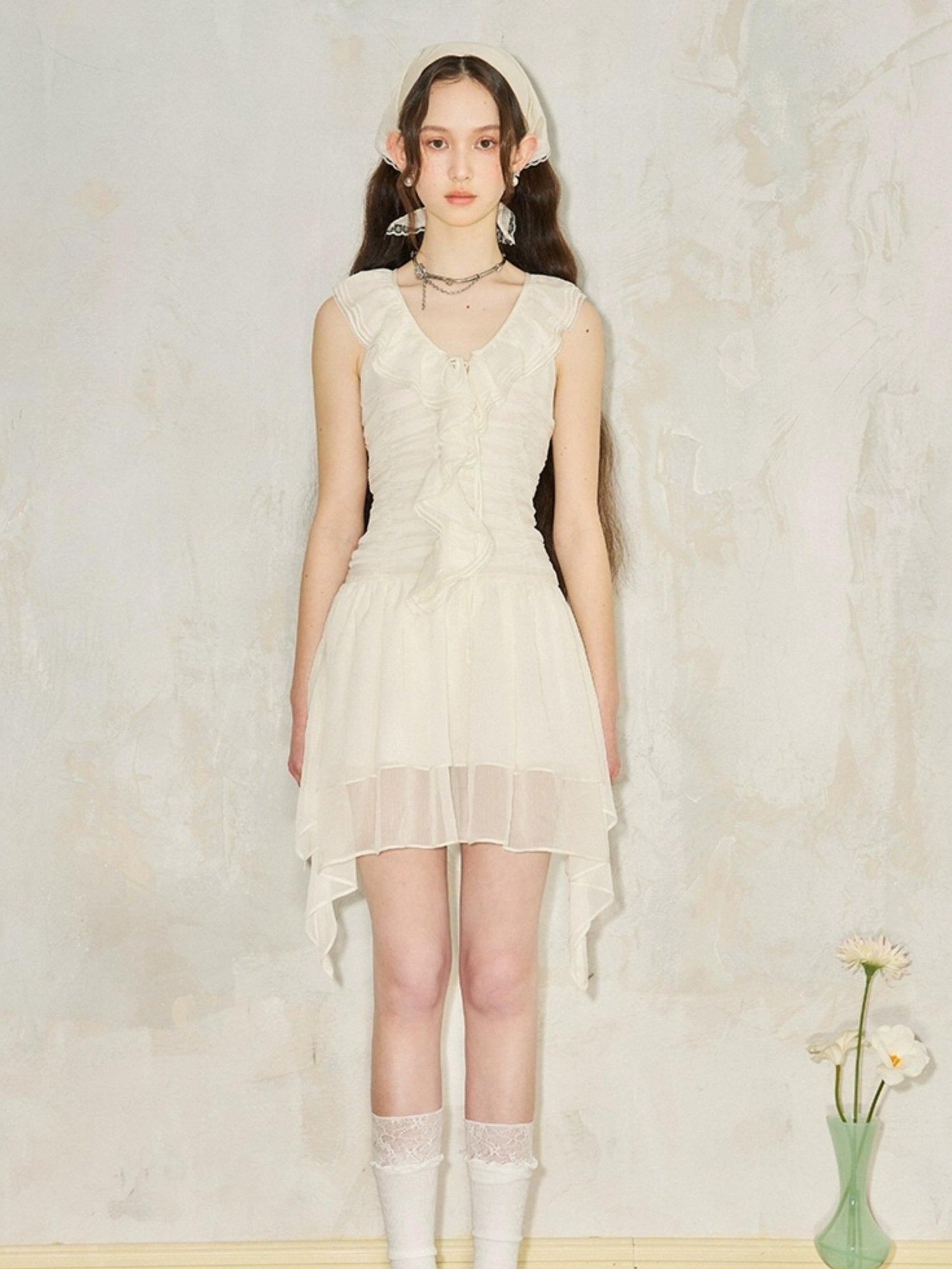DIDDI MODA Layered Ruffle V Neck Lace Trim Sheath Dress