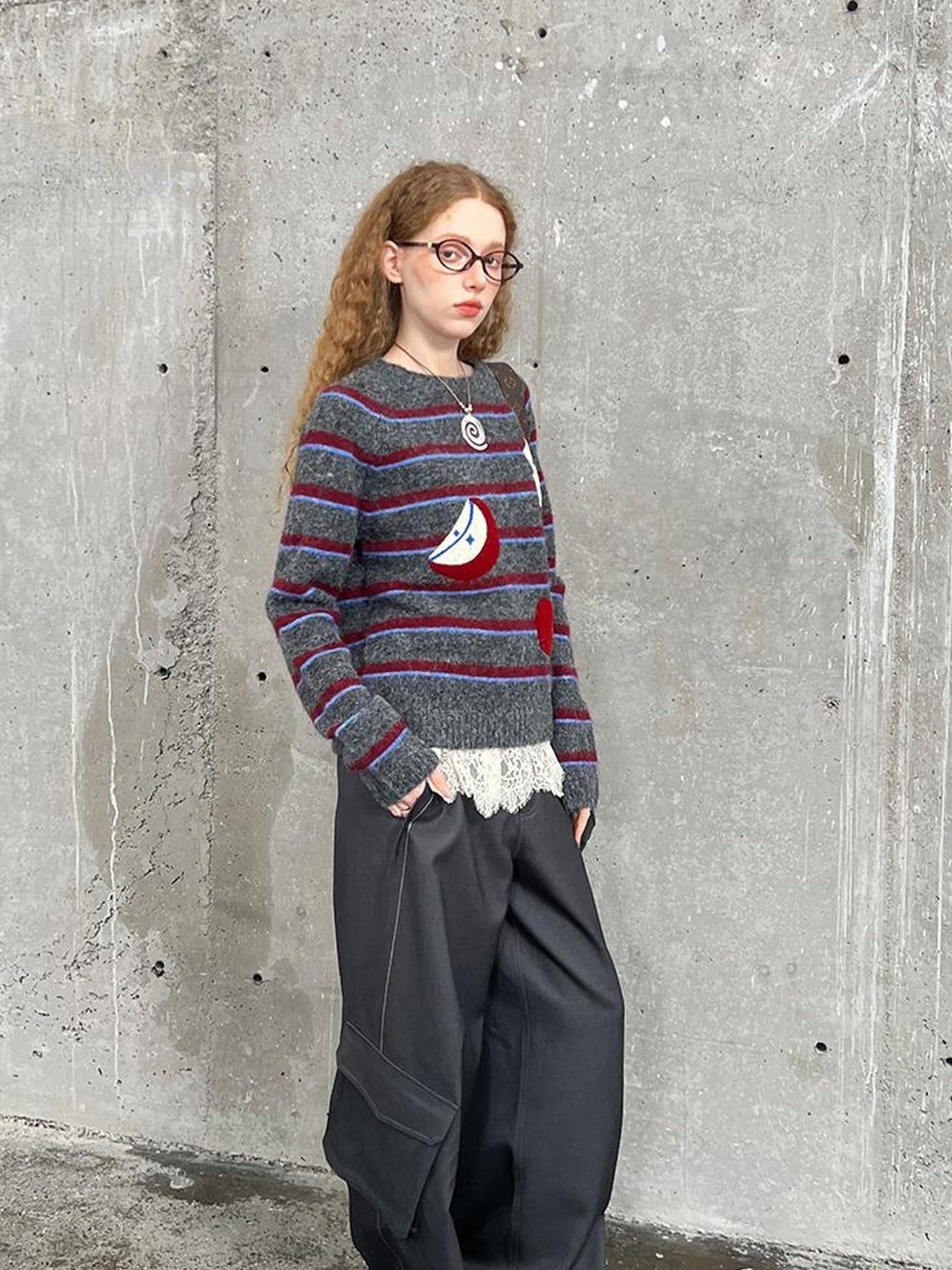 DIDDI MODA Loose Fit Pleated Wide Leg Cargo Trousers With Contrast Stitching