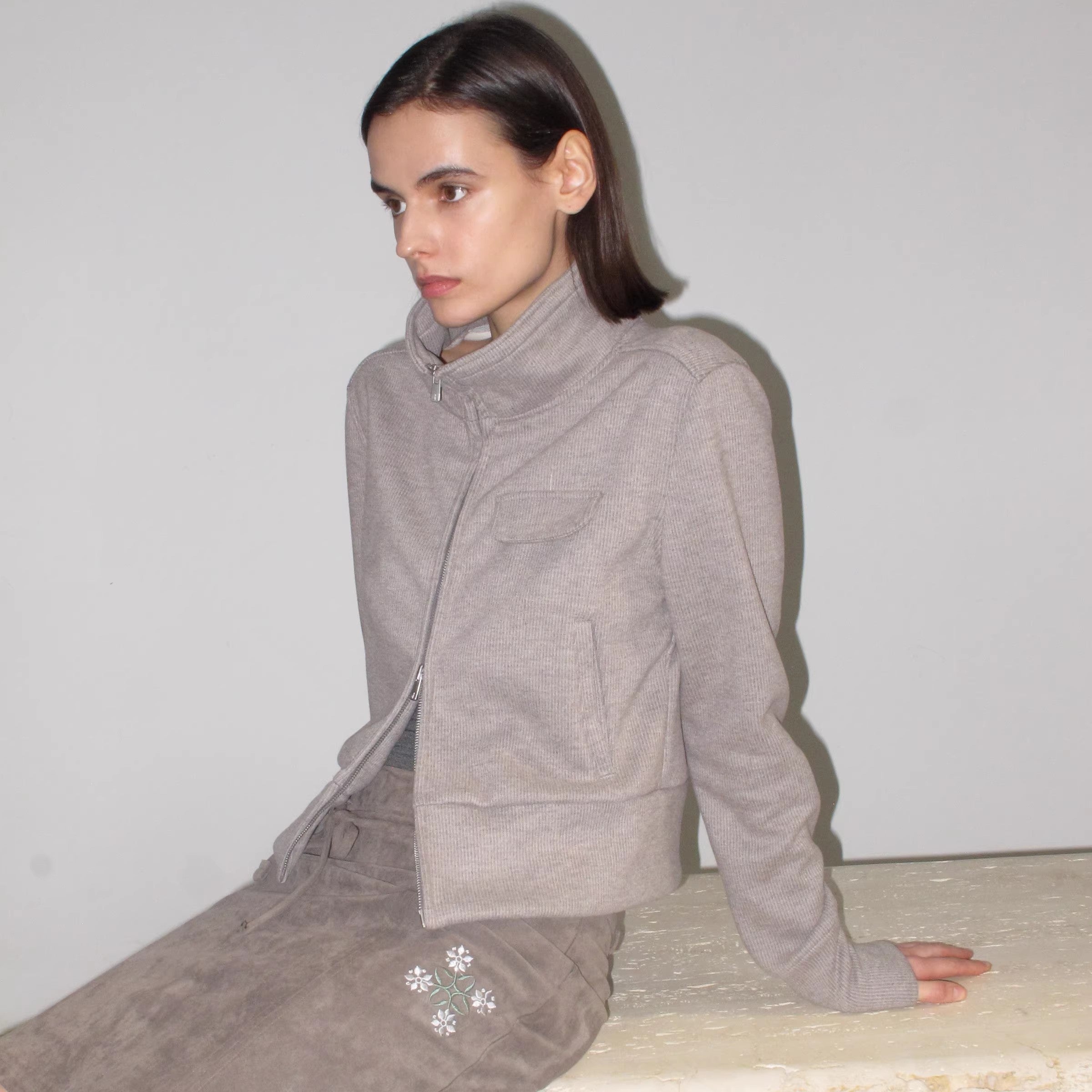Mito_de_dar_Cashmere_Blend_Slim_Zip_Stand_Collar_Casual_Women_Heather_Gray_Striped_Jacket_MISSTT