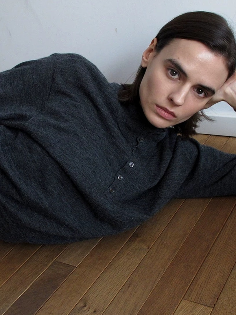 Mito de dar Soft Pure Merino Casual Loose Batwing Stand Collar Button Knit Women Sweater