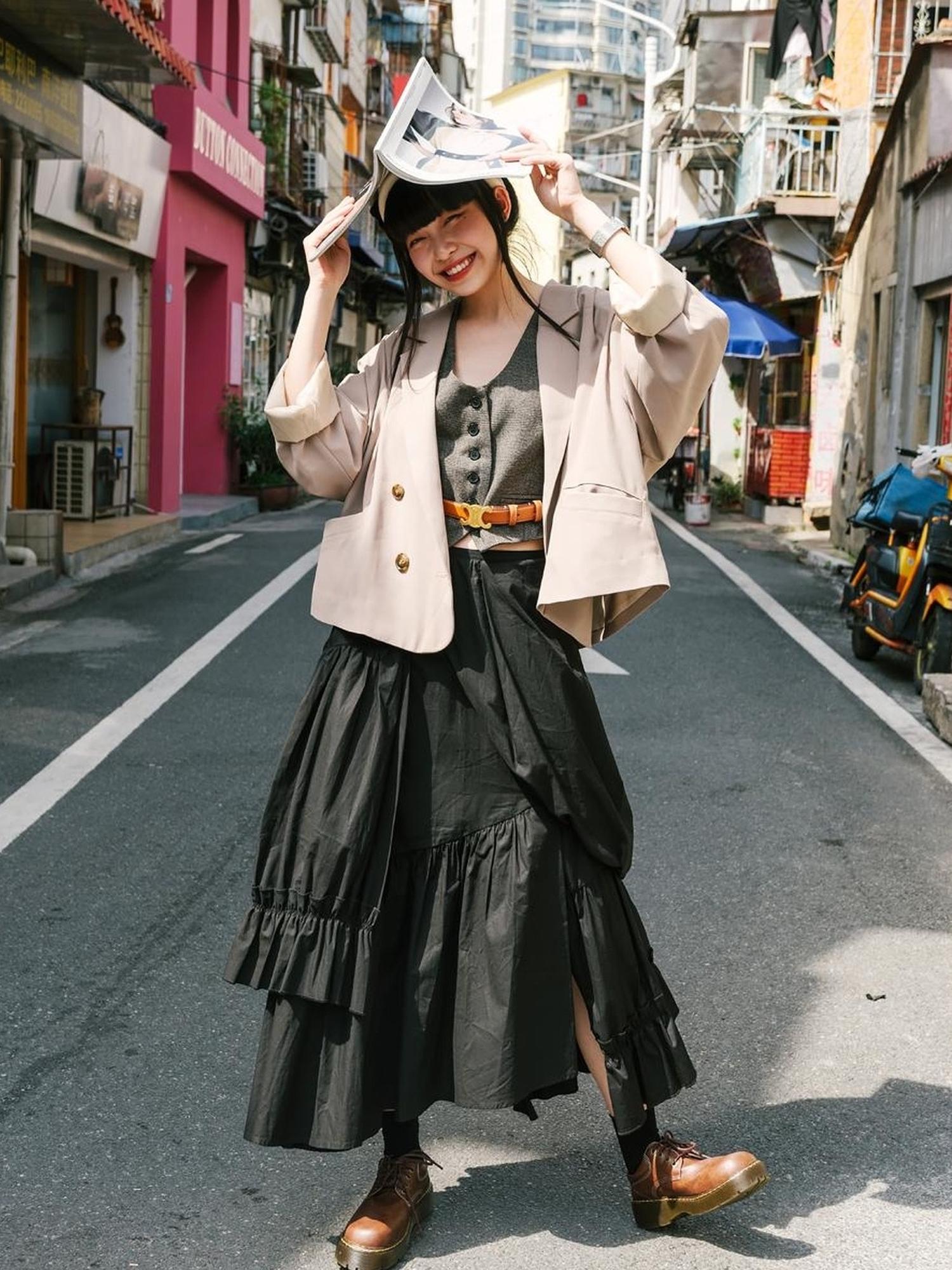 Sweet Mi Moonlit Asymmetry Shirring Pleated Skirt