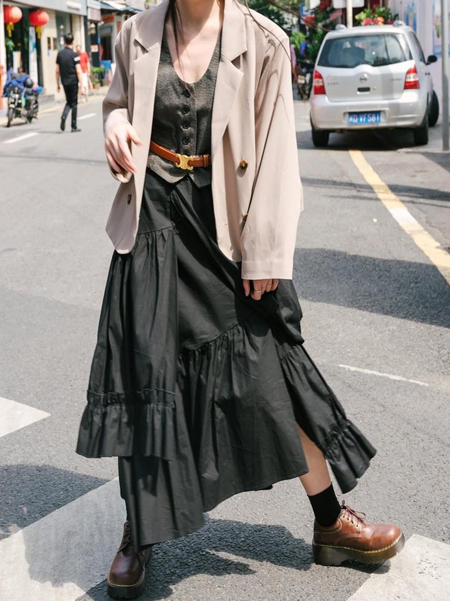 Sweet Mi Moonlit Asymmetry Shirring Pleated Skirt