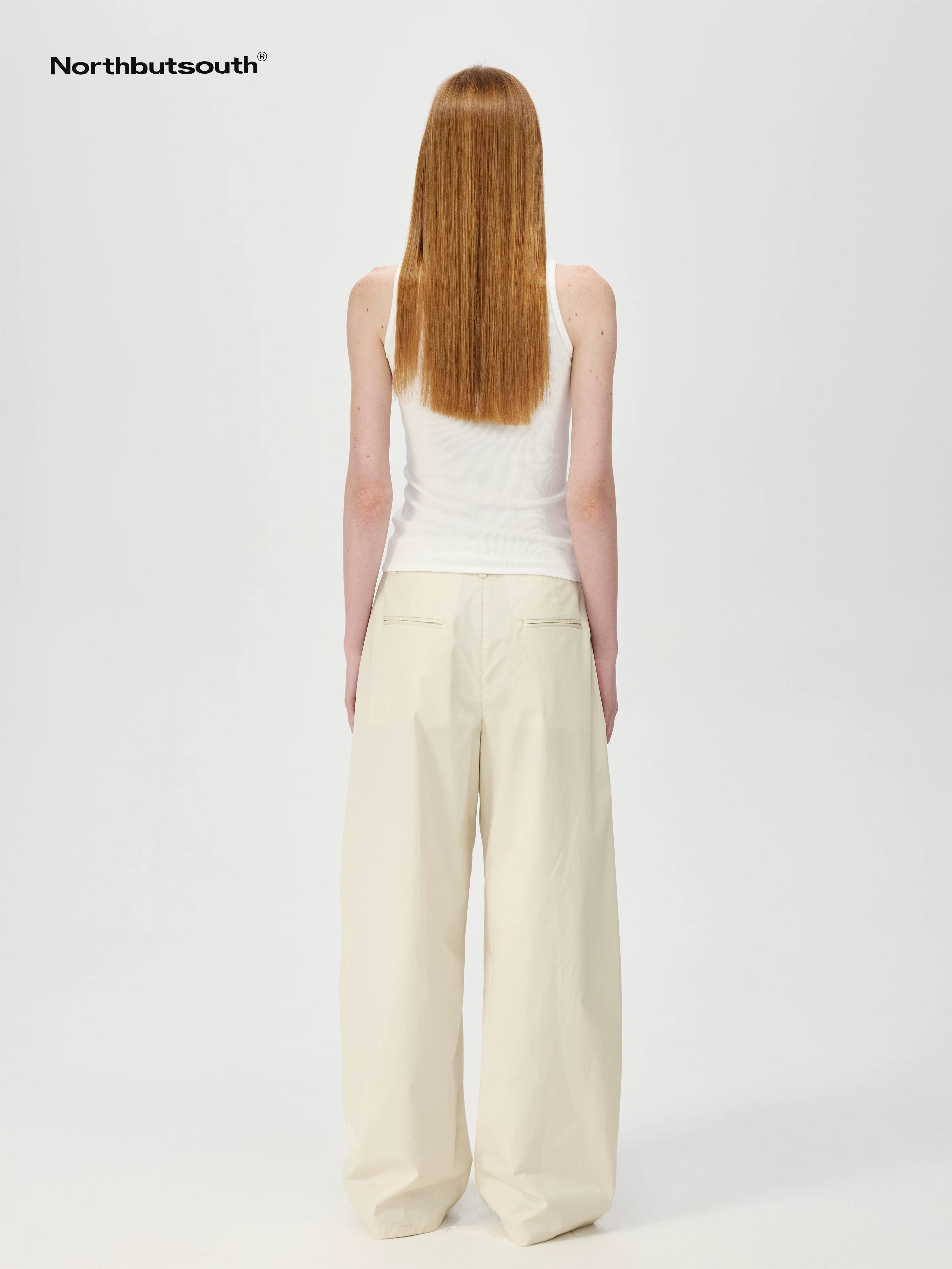Multi Color Round Neck Slim Fit Camisole With Side Support