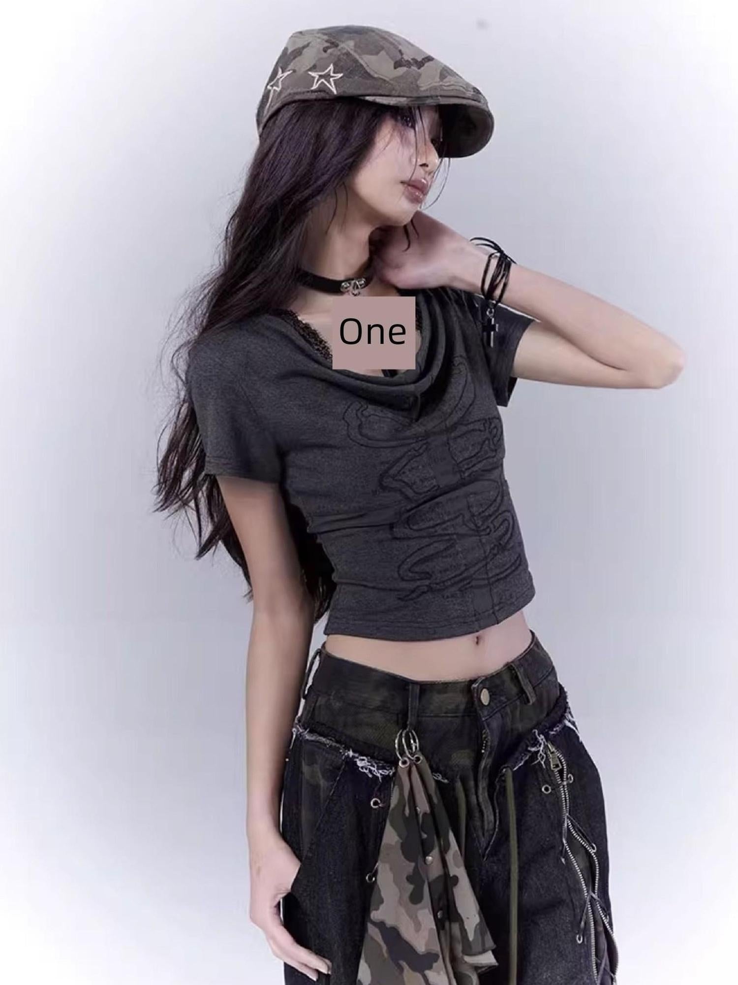 WSW WUSHENWU Mysterious Messenger Grey Cutout Cross Lace Tee