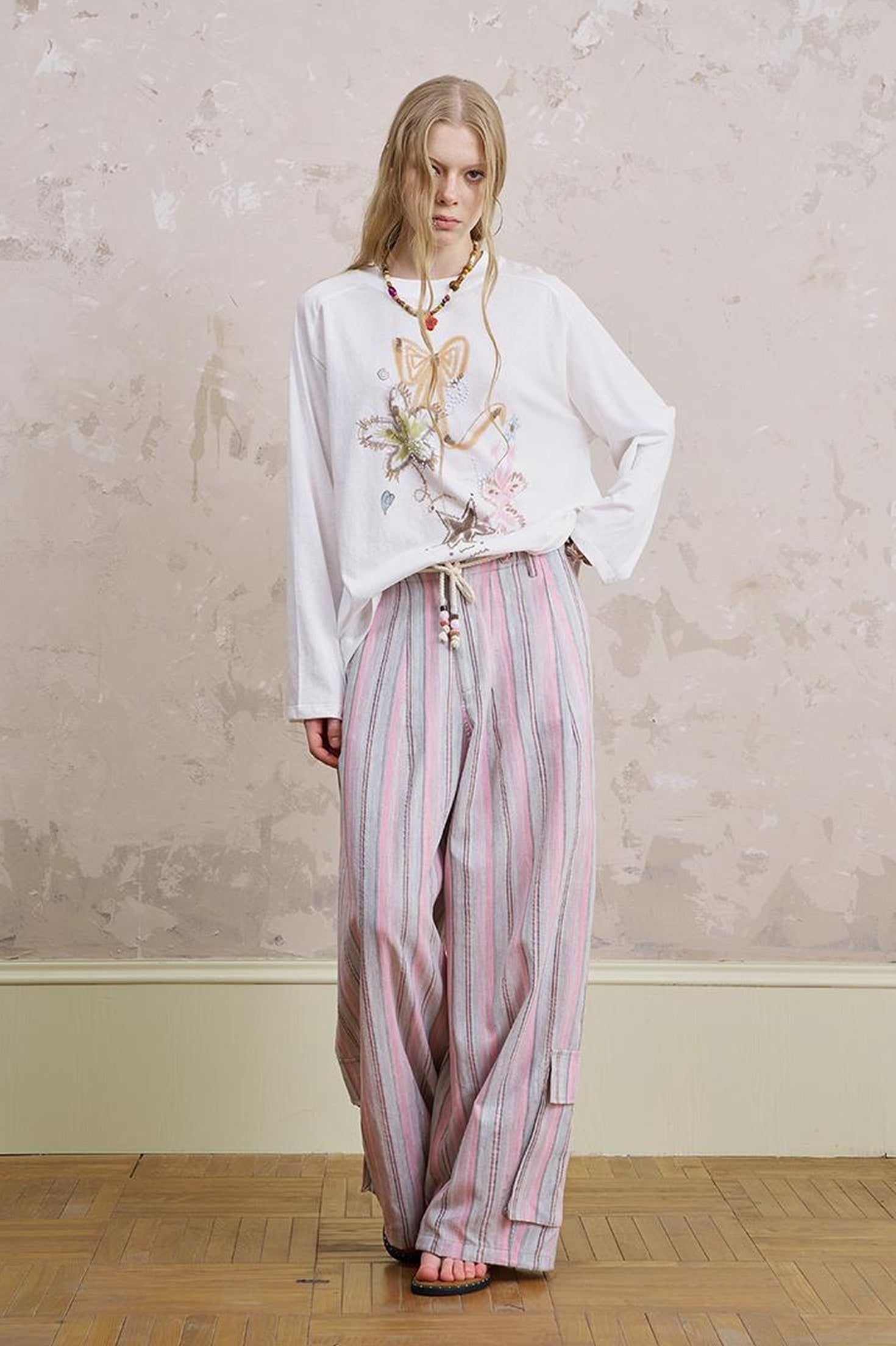 DIDDI MODA Mystic Star Ribbon Embellished Tee