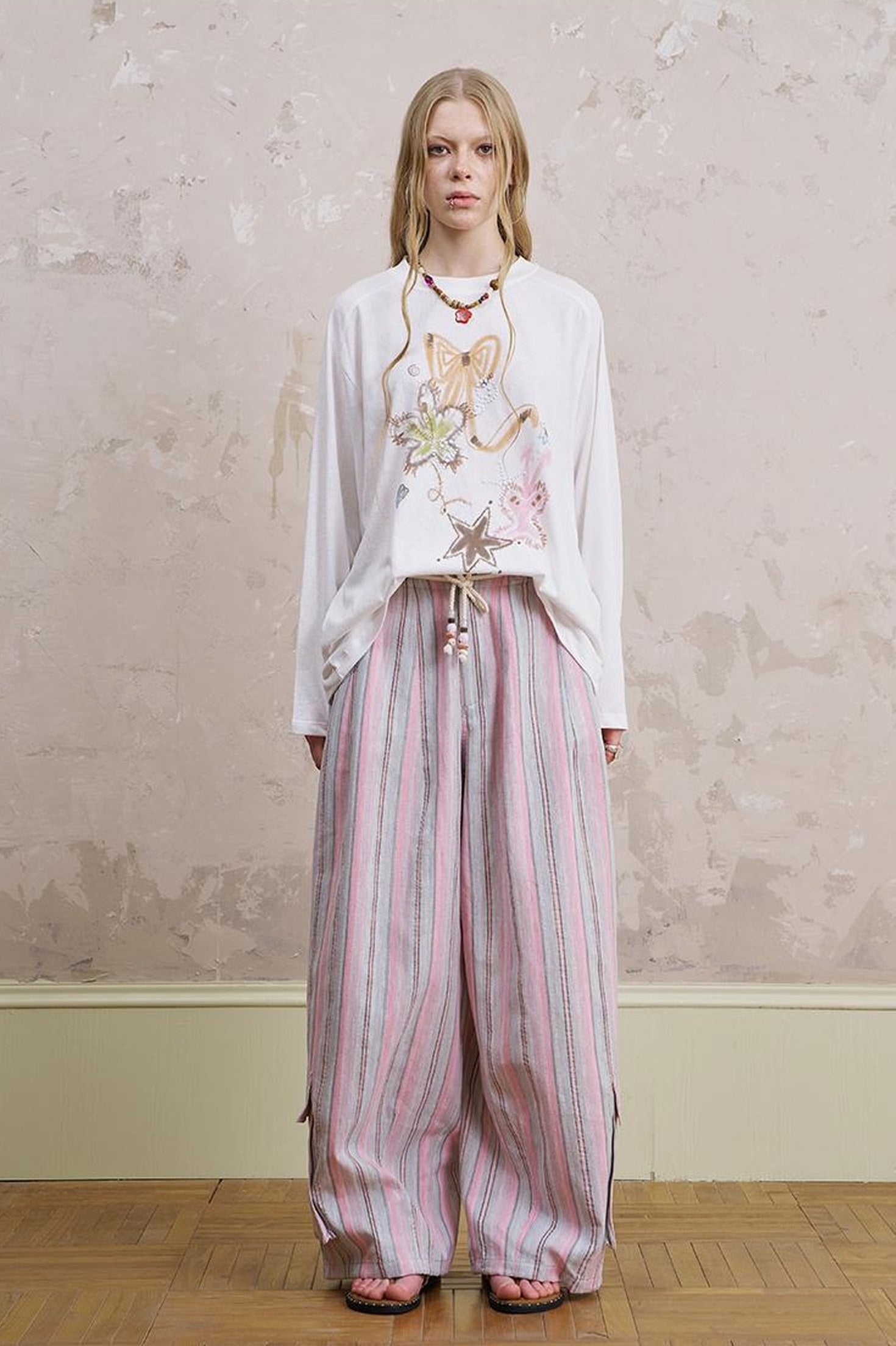 DIDDI MODA Mystic Star Ribbon Embellished Tee