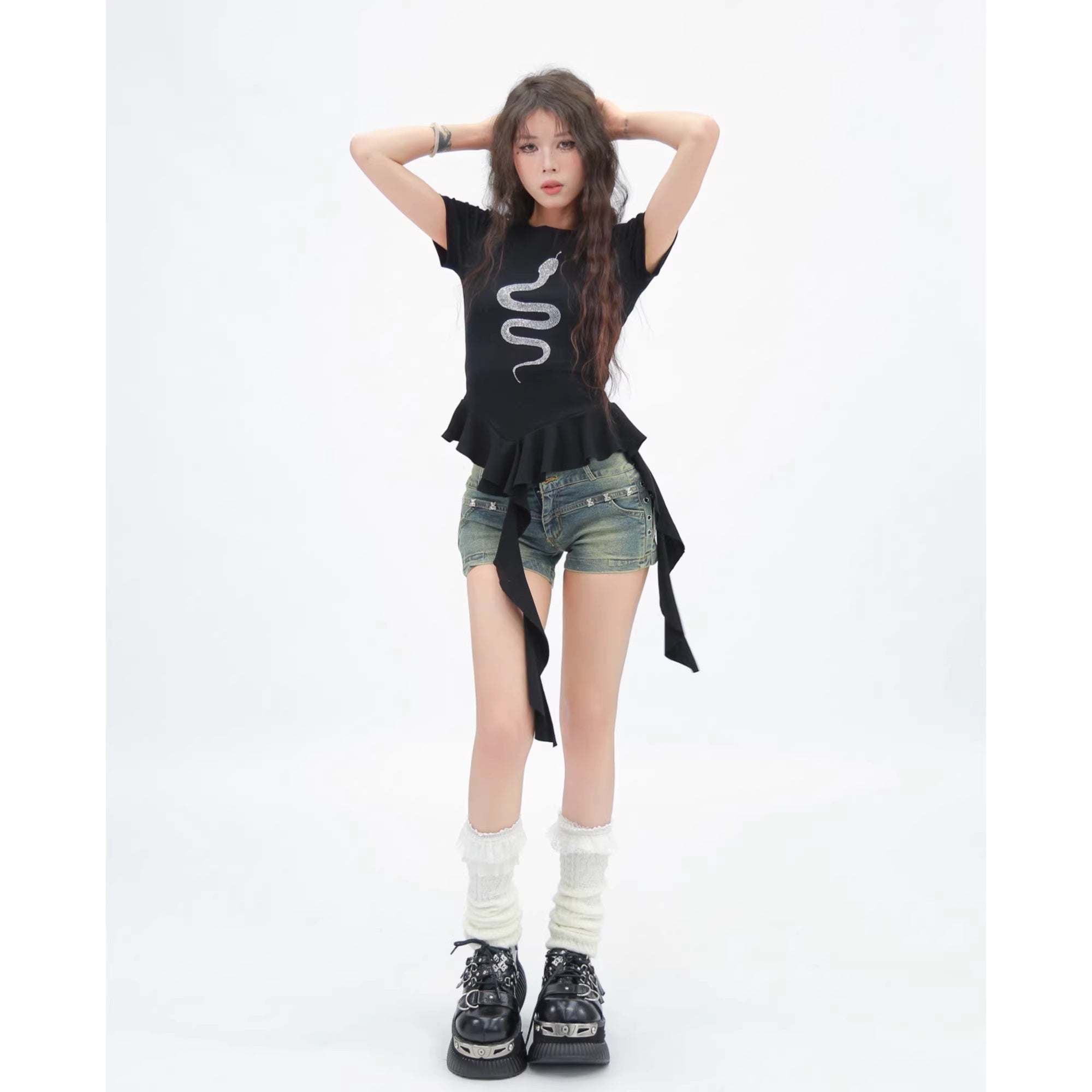 NANAICHILLI_Moisture_Wicking_Creative_Print_Slim_Fit_Crew_Neck_Black_T-Shirt_MISSTT