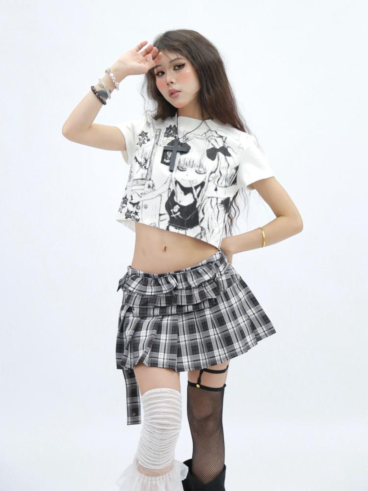 NANAICHILLI Moisture Wicking Street Slim Fit Cartoon Print Cropped White T-Shirt