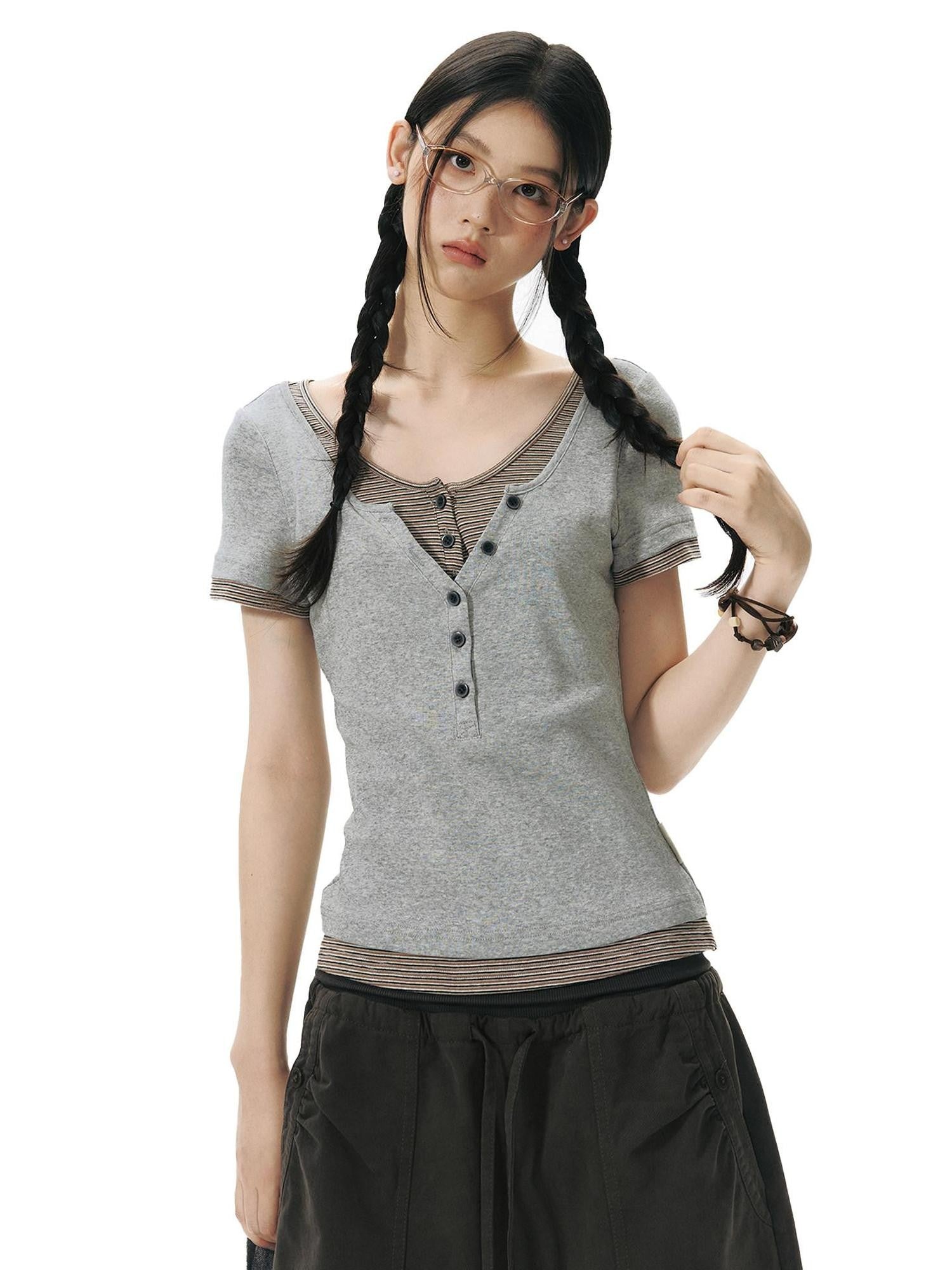 NAPSNAPS Navy Gray Striped Spliced Faux Two Piece Women&