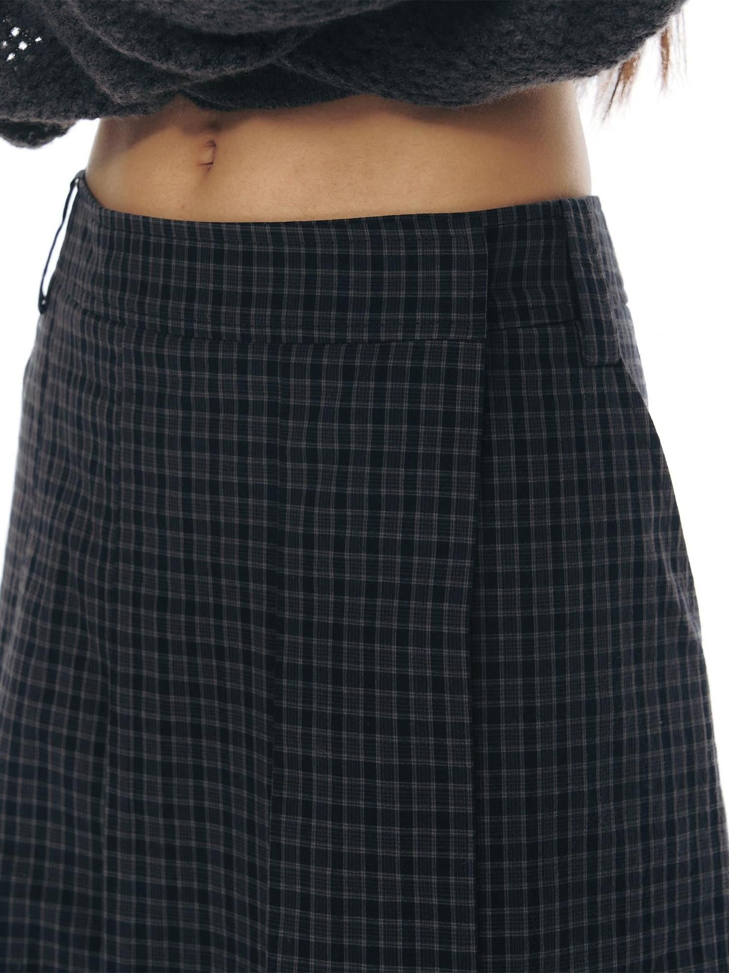 NAPSNAPS Navy Plaid Utility One Piece Pleated Women&