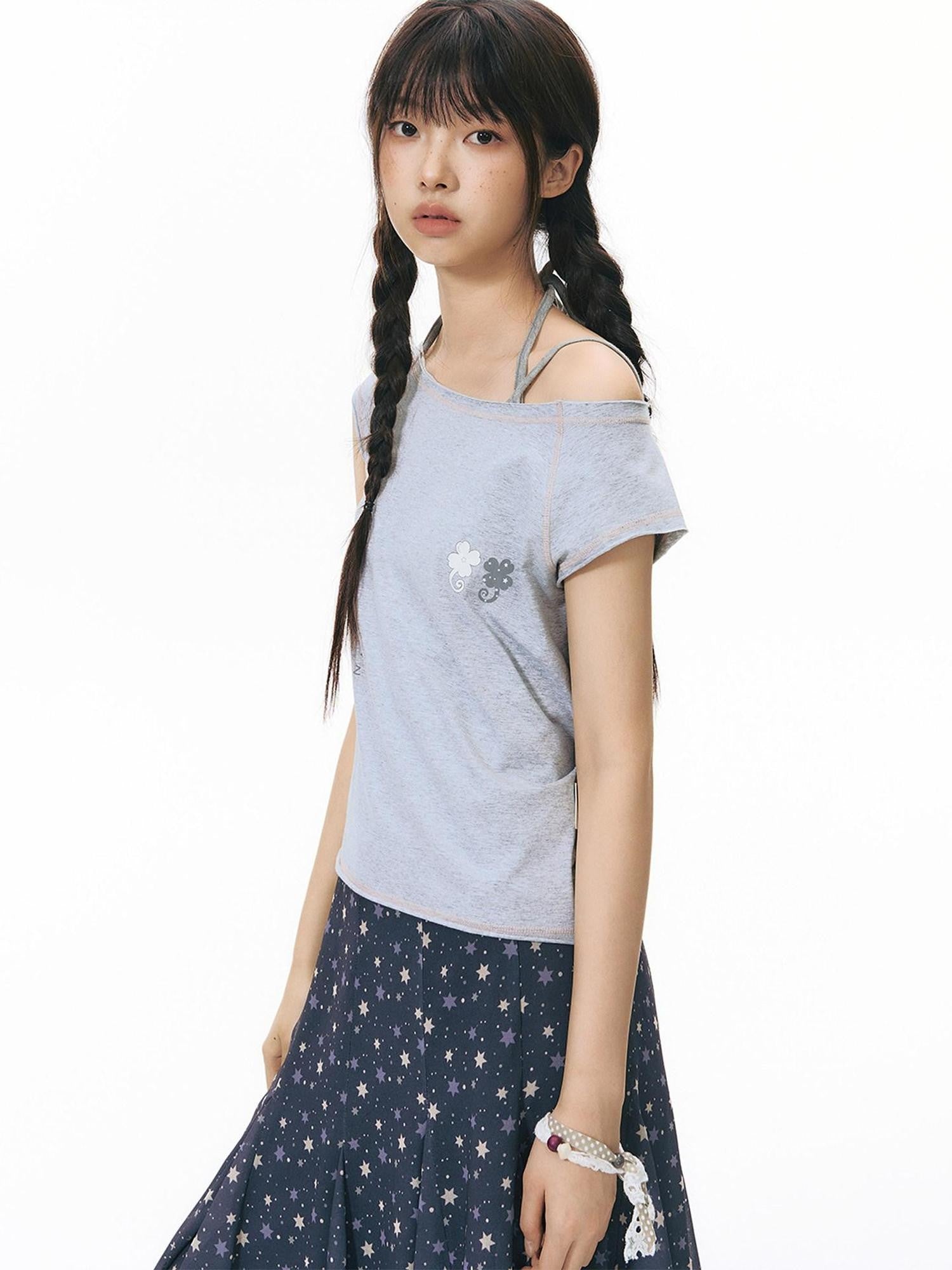 NAPSNAPS Printed Slanted Shoulder Frayed Neck Women&