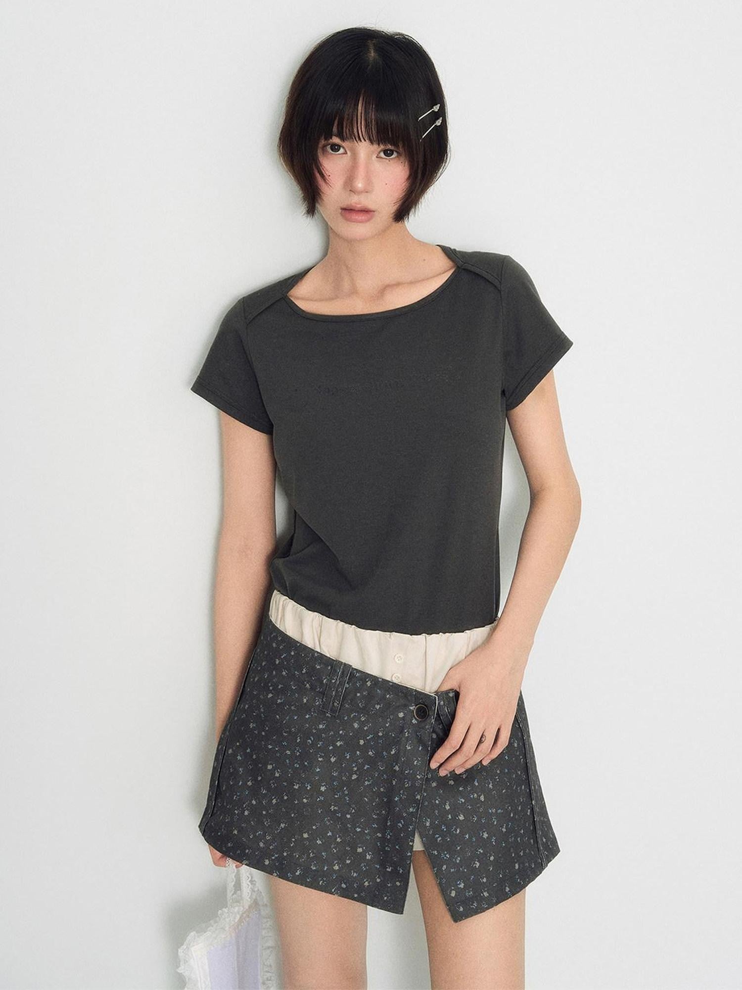 NAPSNAPS Solid Button Tulip Elastic Waist Women&
