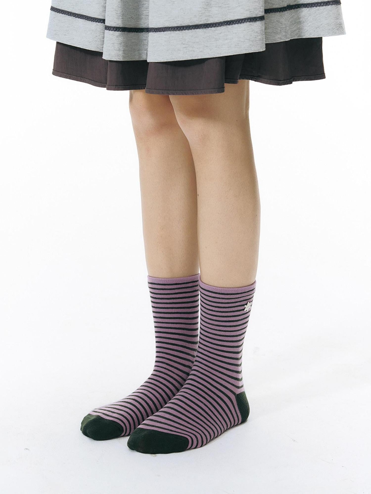 NAPSNAPS Star Striped Steel Emblem Women&