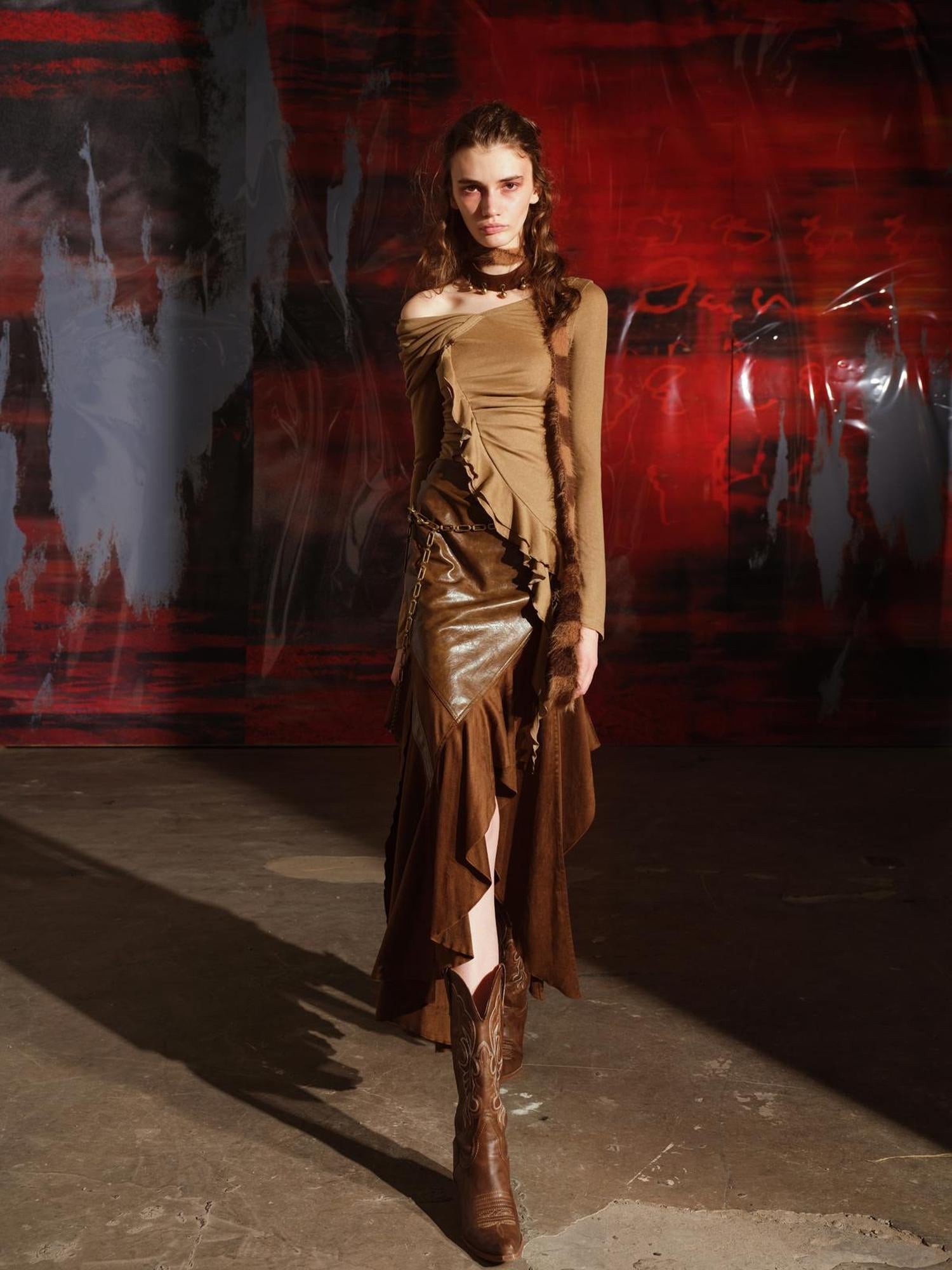 UpdateNN NORTH NODE Adonis Fish Irregular Patchwork Suede Midi Skirt